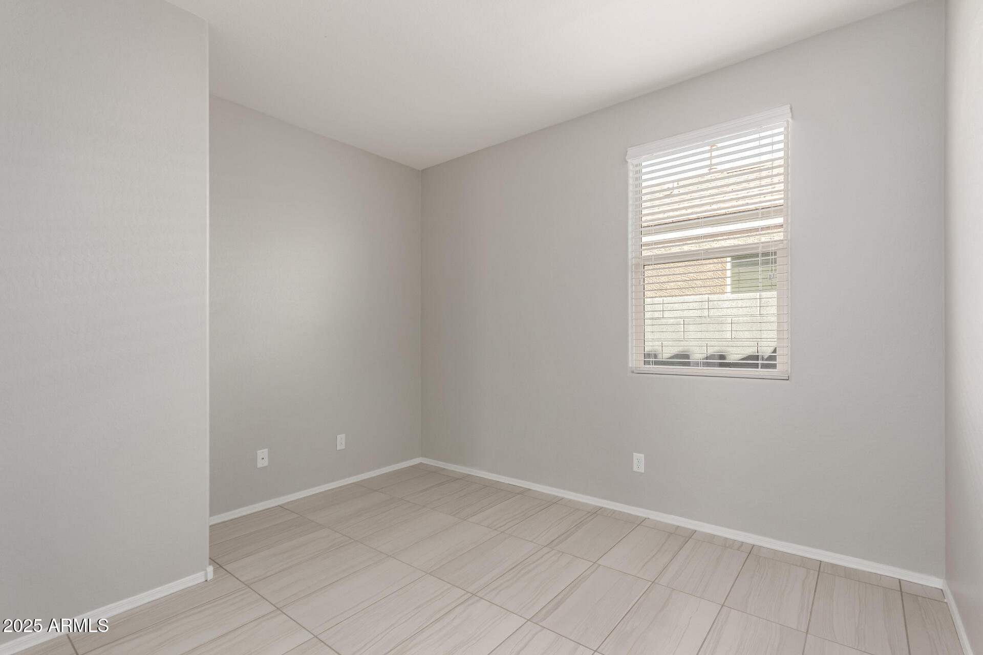 1154 W Lowell Drive Property Photo 30