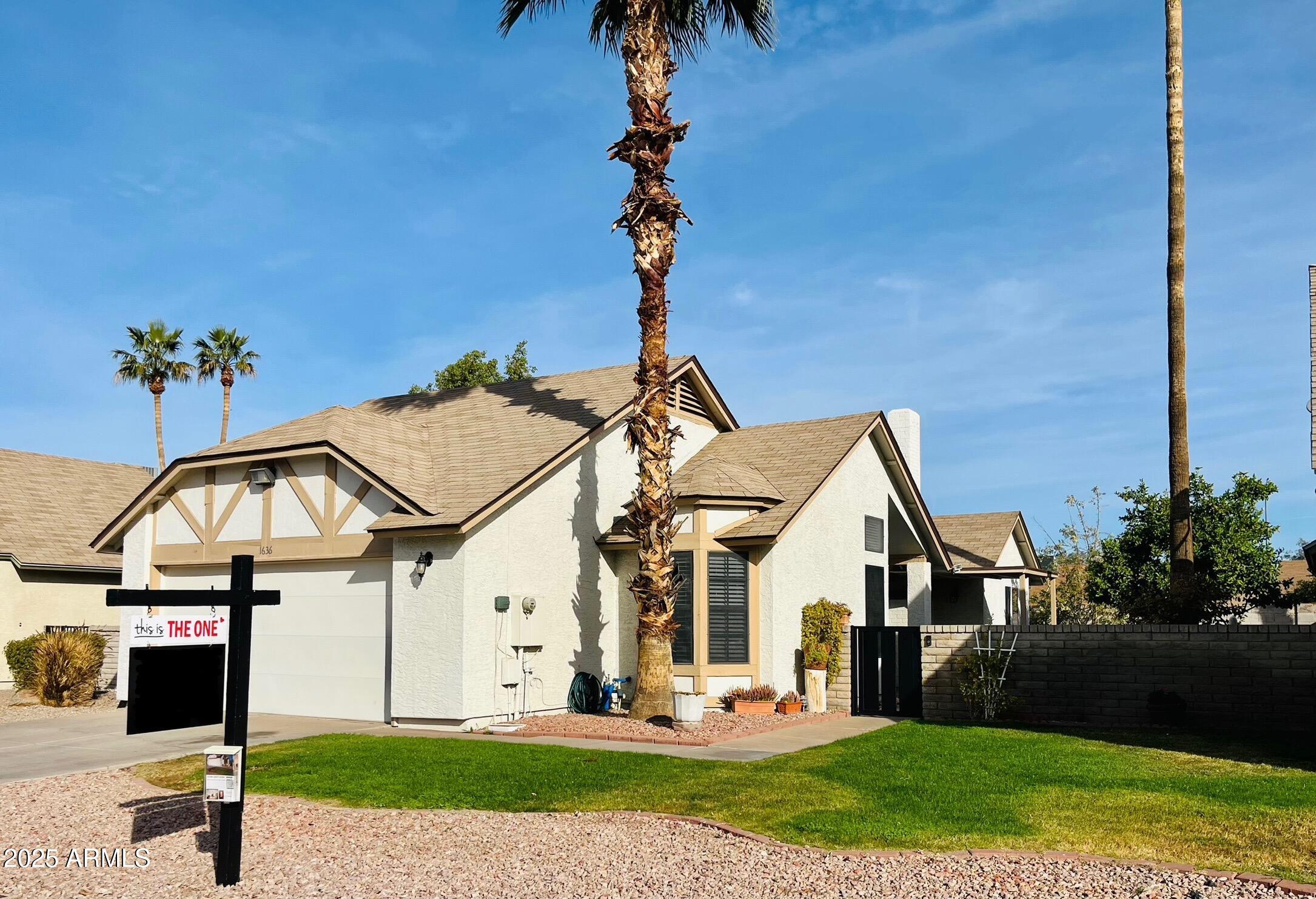 1636 E Juanita Avenue Property Photo 1