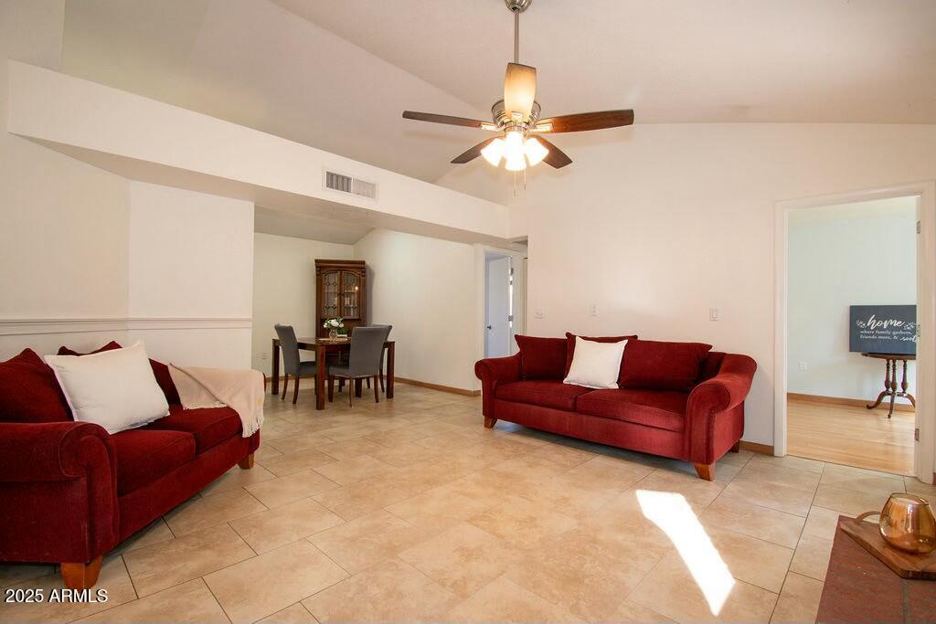 1636 E Juanita Avenue Property Photo 10