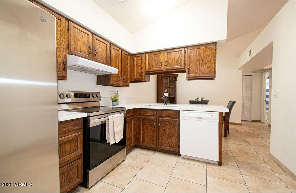 1636 E Juanita Avenue Property Photo 13