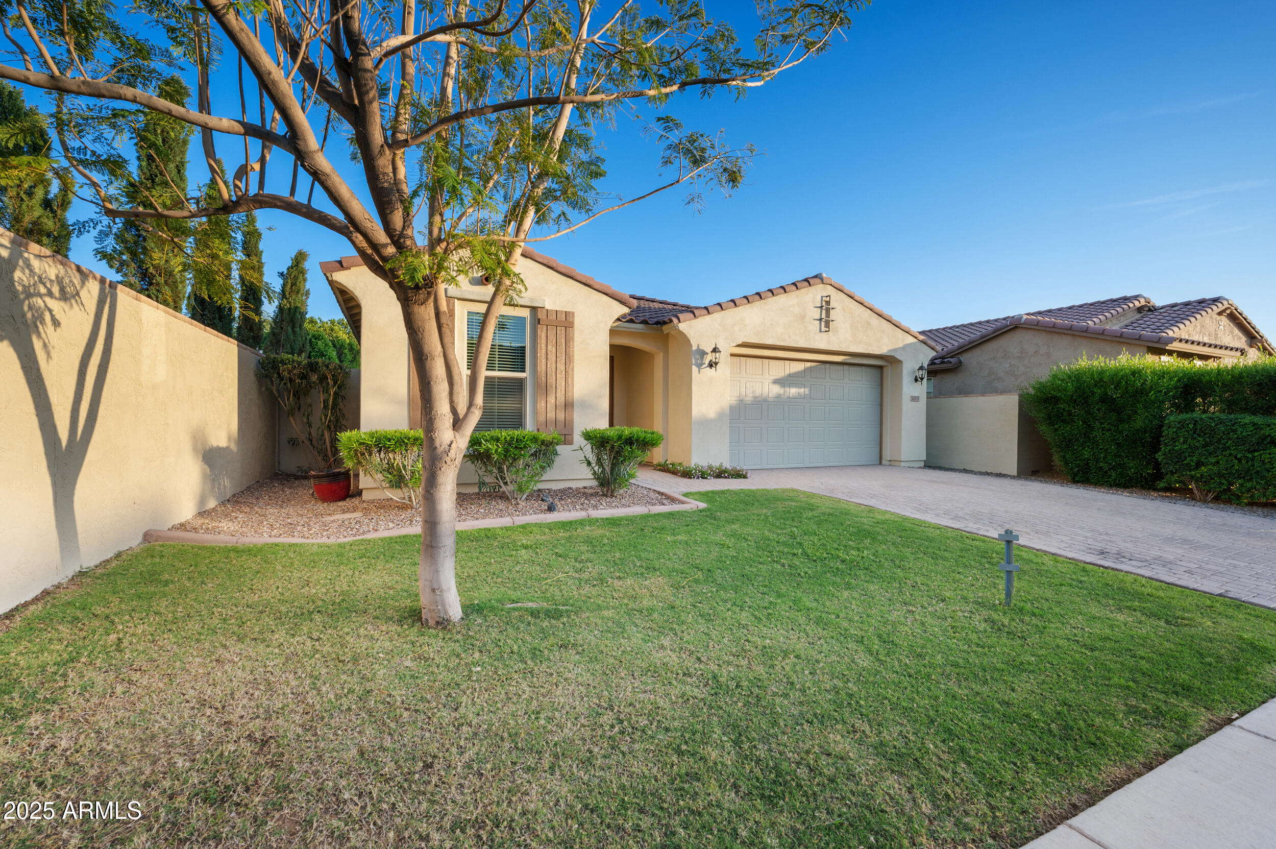 10031 E Gamma Avenue Property Photo 1