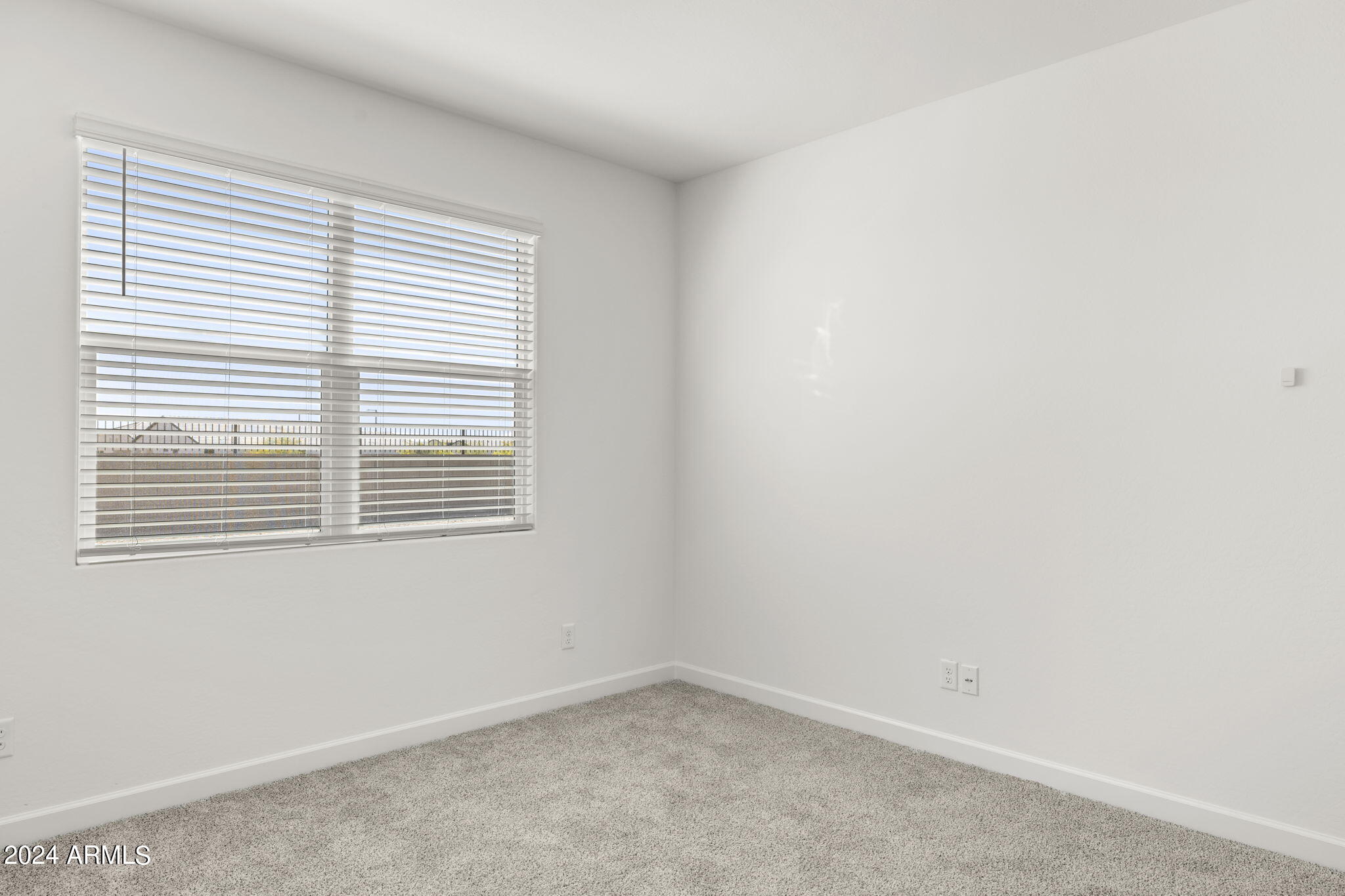 1615 S 239th Drive Property Photo 22