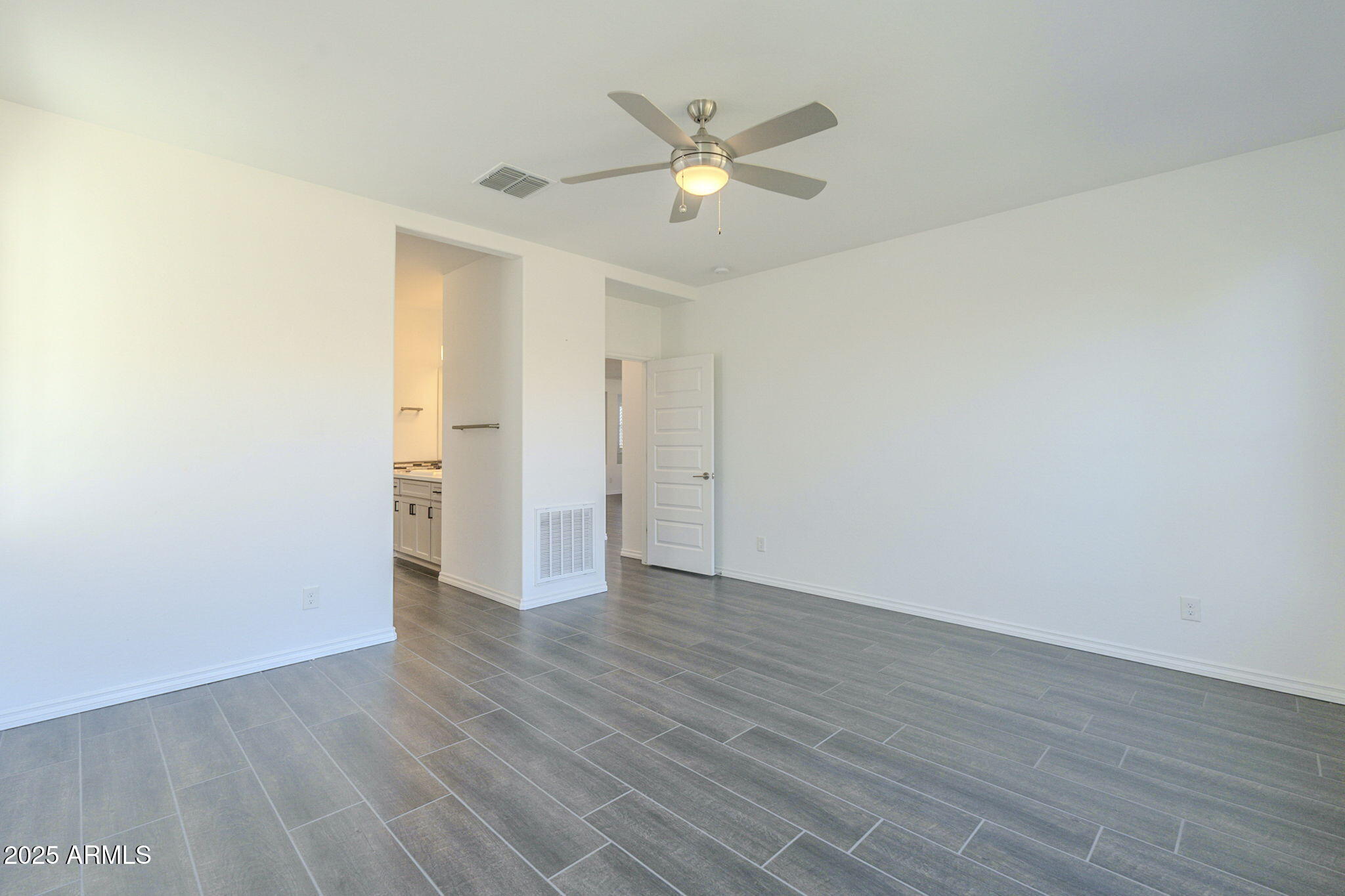 316 E Leverenz Avenue Property Photo 19