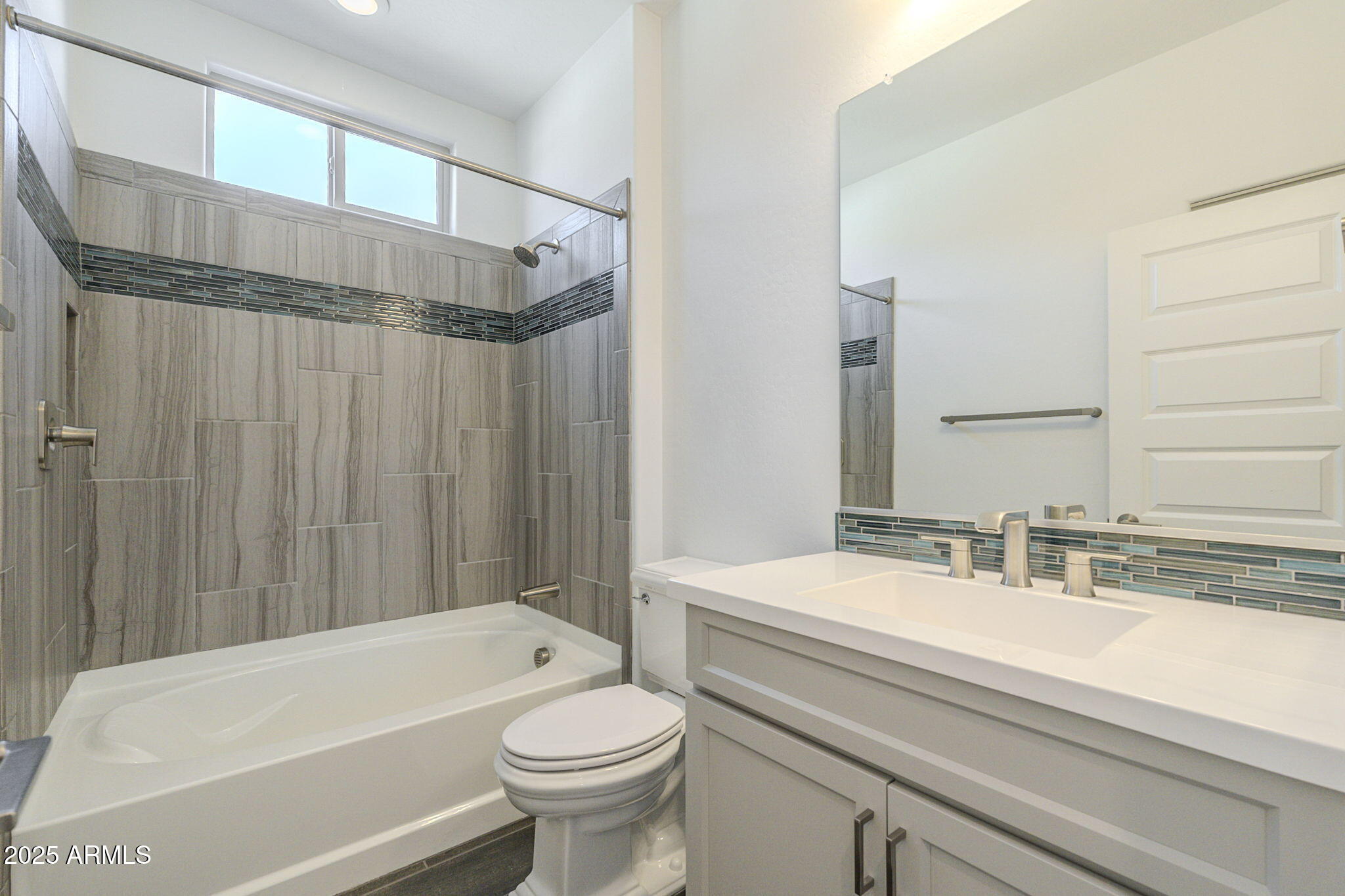 316 E Leverenz Avenue Property Photo 42