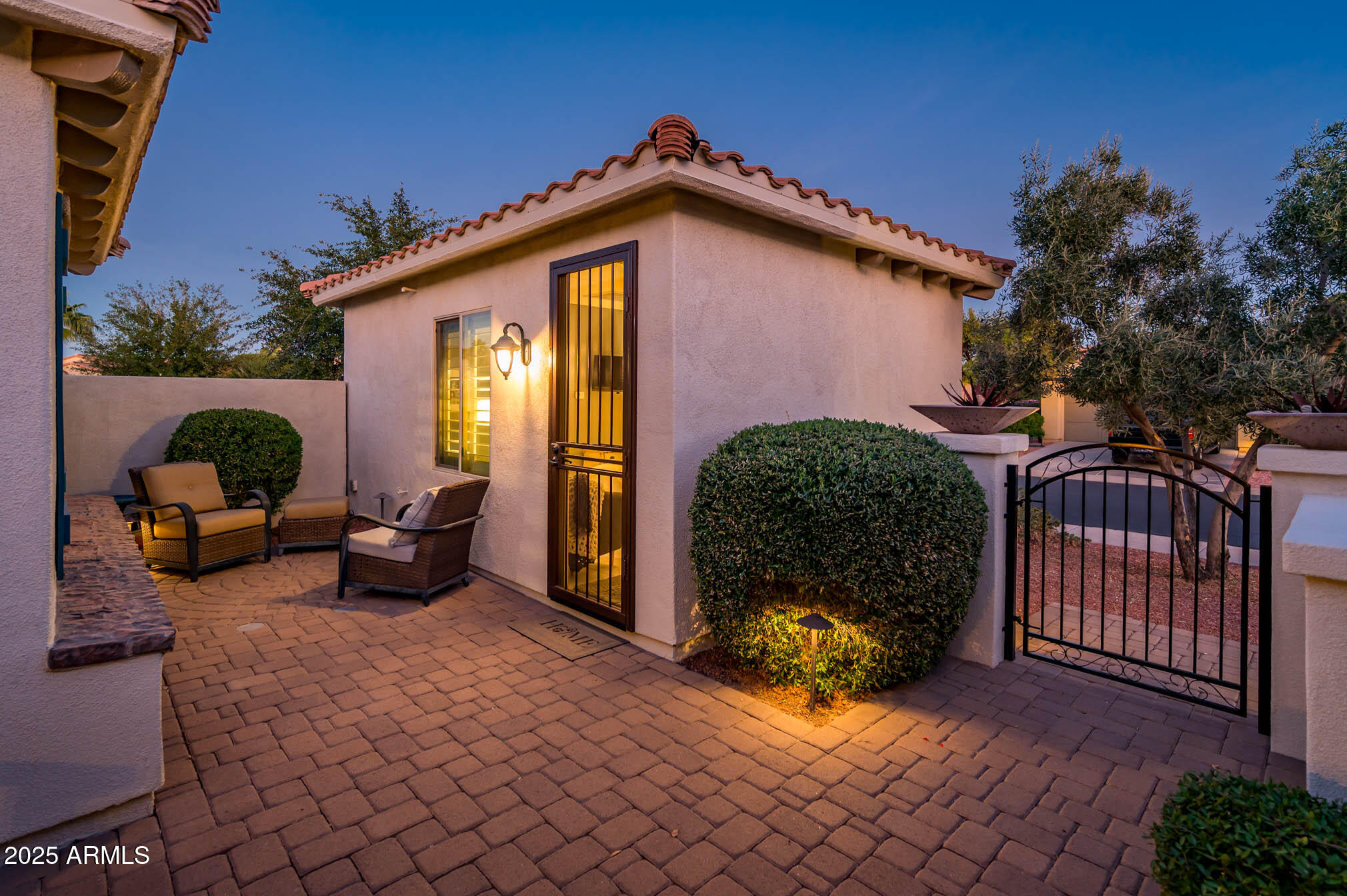 22012 N Arrellaga Drive Property Photo 12
