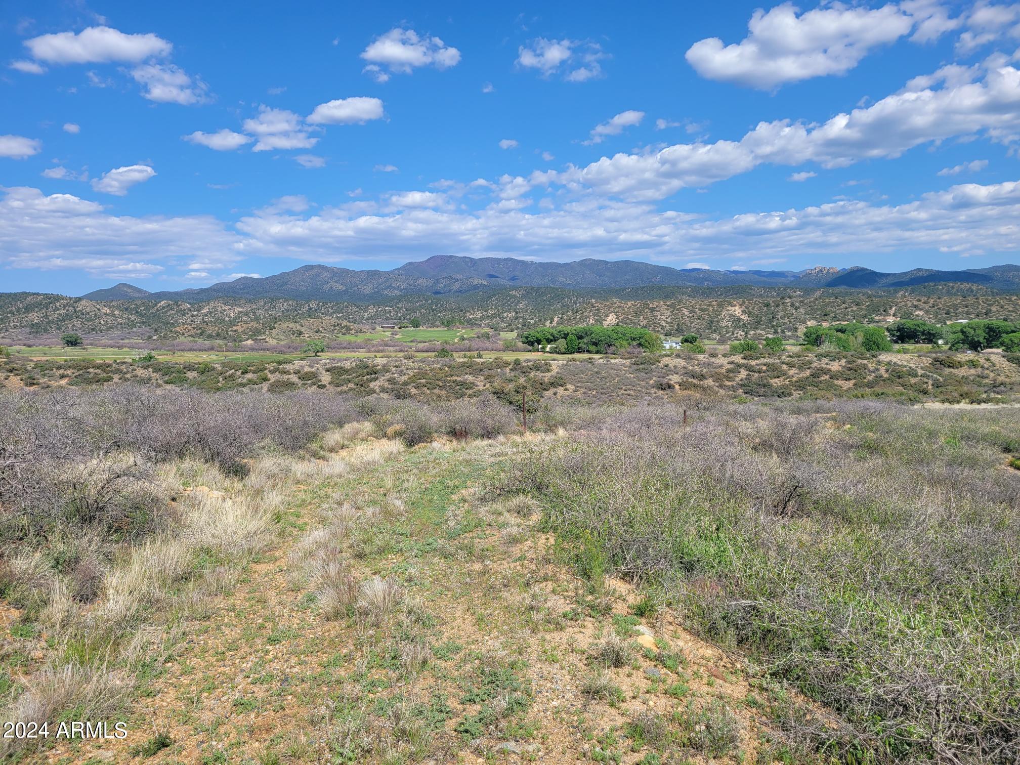 1365 S IRON SPRINGS Road Property Photo 1