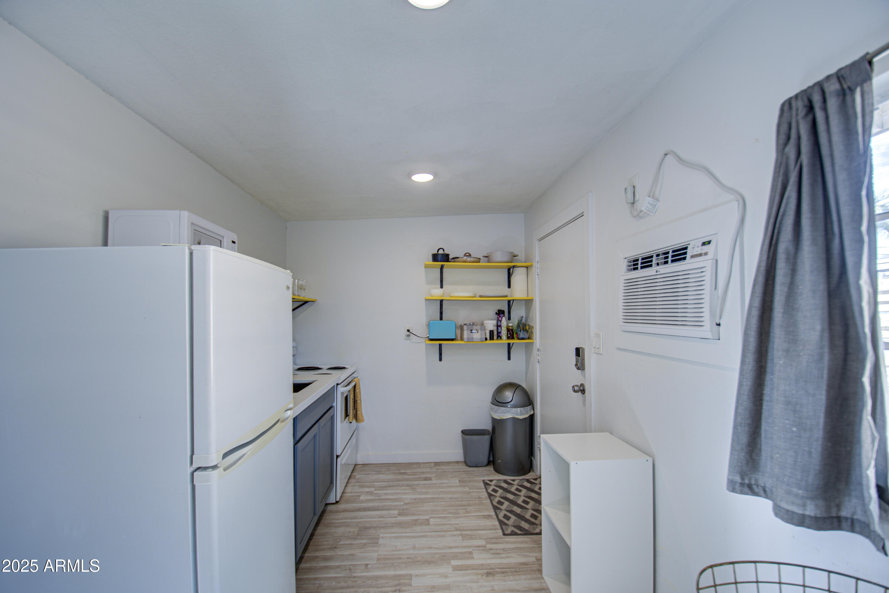 2937 E Osborn Road Property Photo 33
