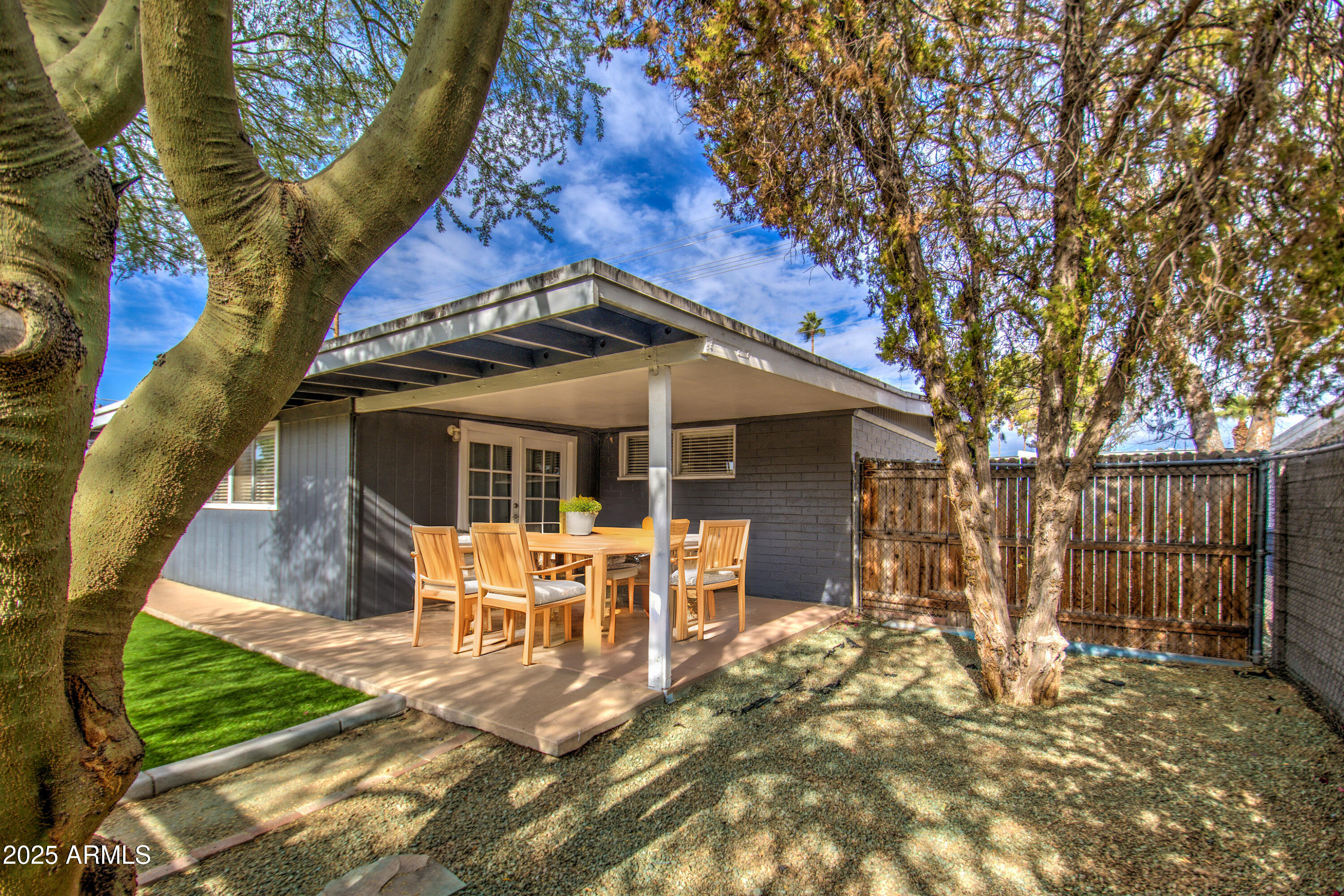 2937 E Osborn Road Property Photo 41