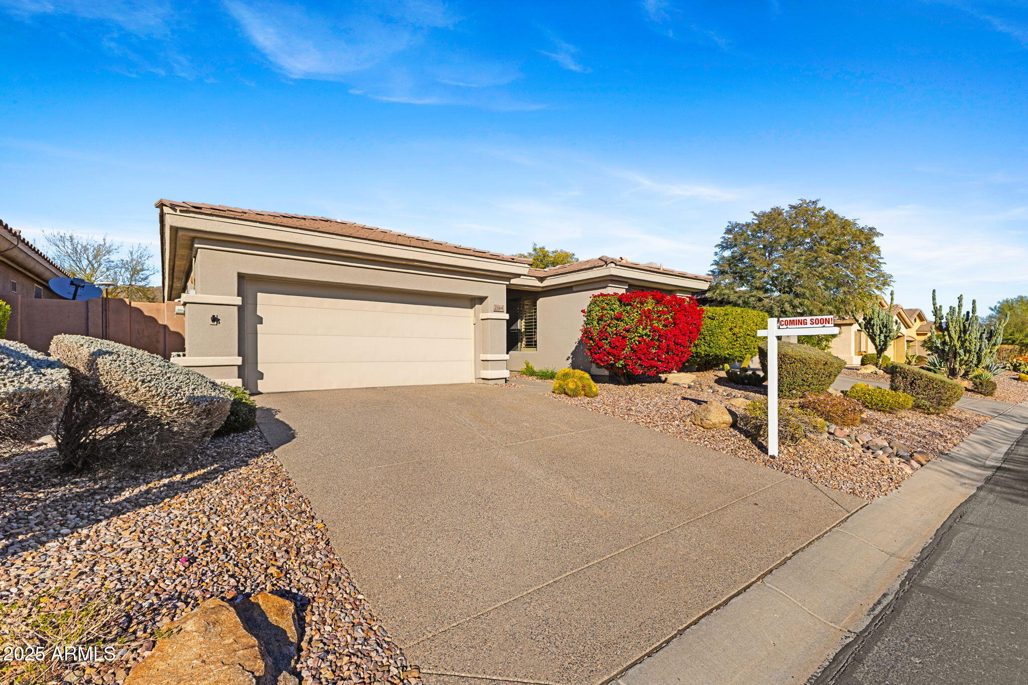 2164 W Muirfield Drive Property Photo 4