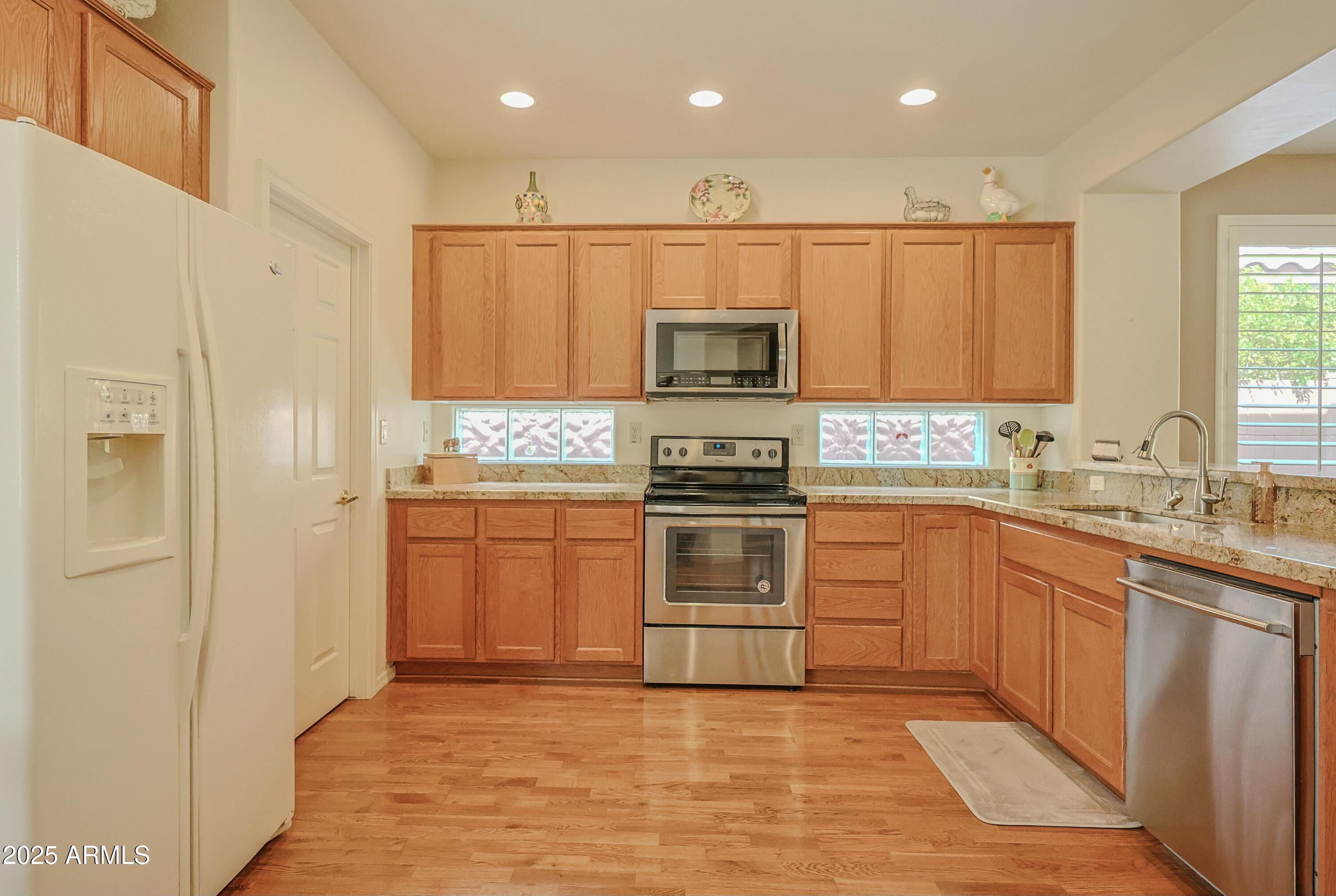 2164 W Muirfield Drive Property Photo 14
