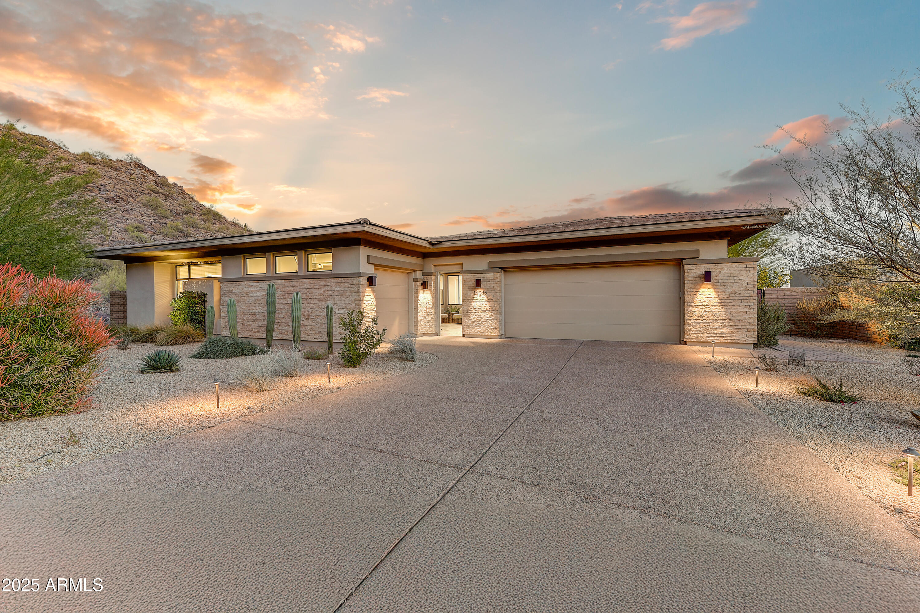 14245 N Territory Trail Property Photo 3