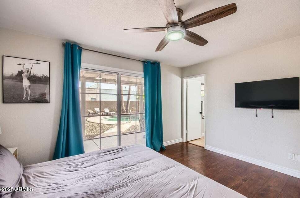 15841 N 23rd Place Property Photo 10