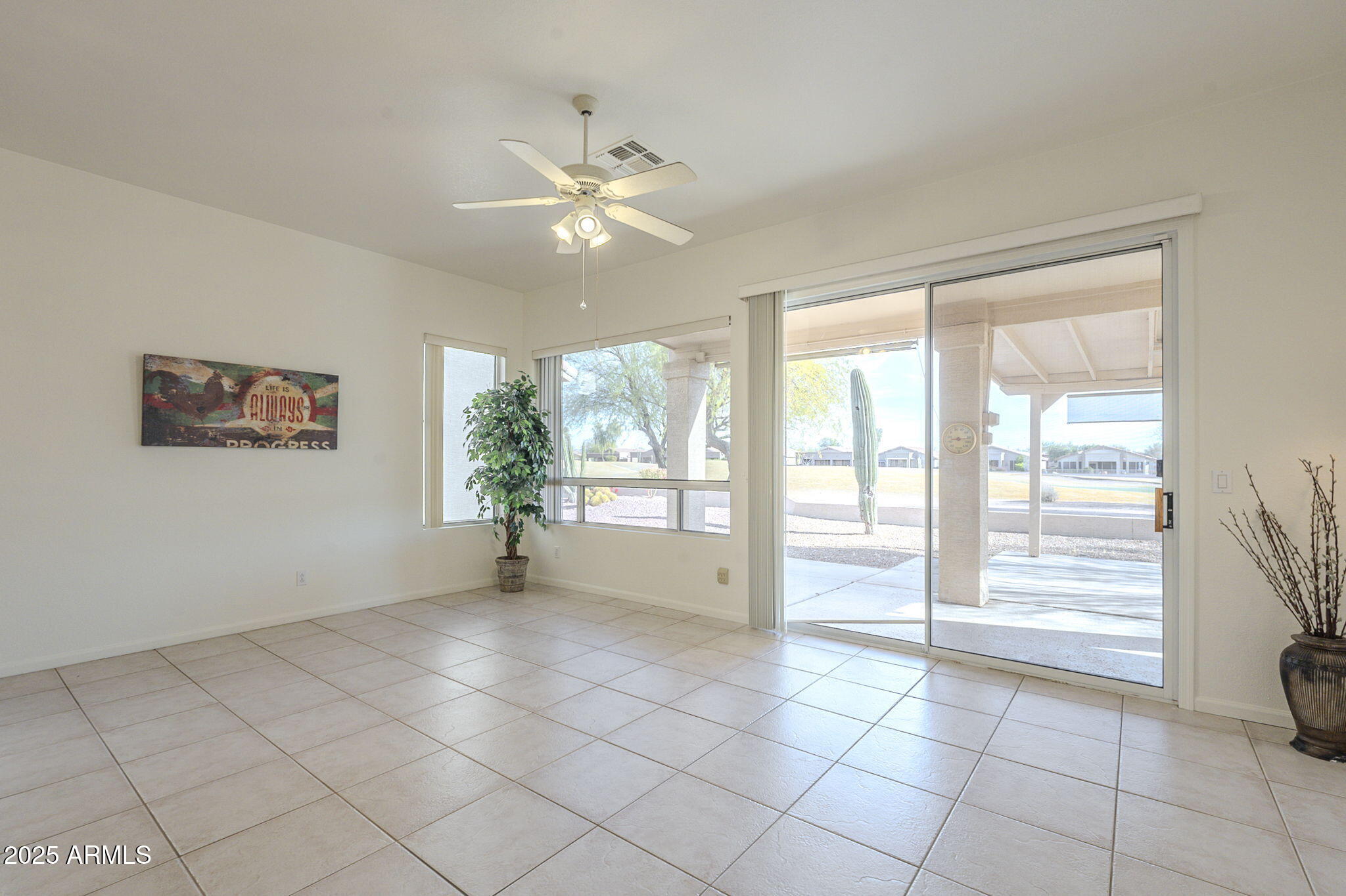 6307 S Palo Blanco Drive Property Photo 5