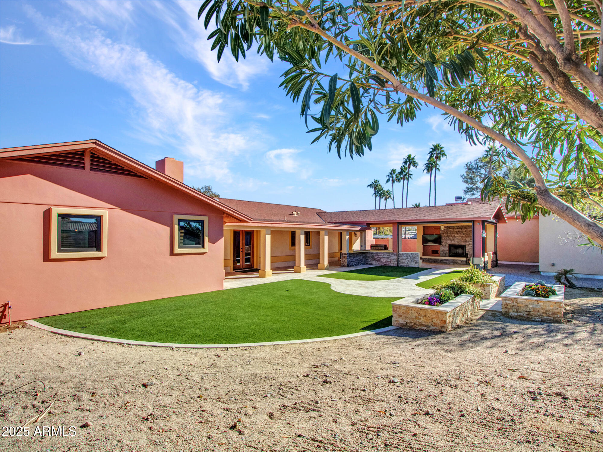215 E Marconi Avenue Property Photo 66