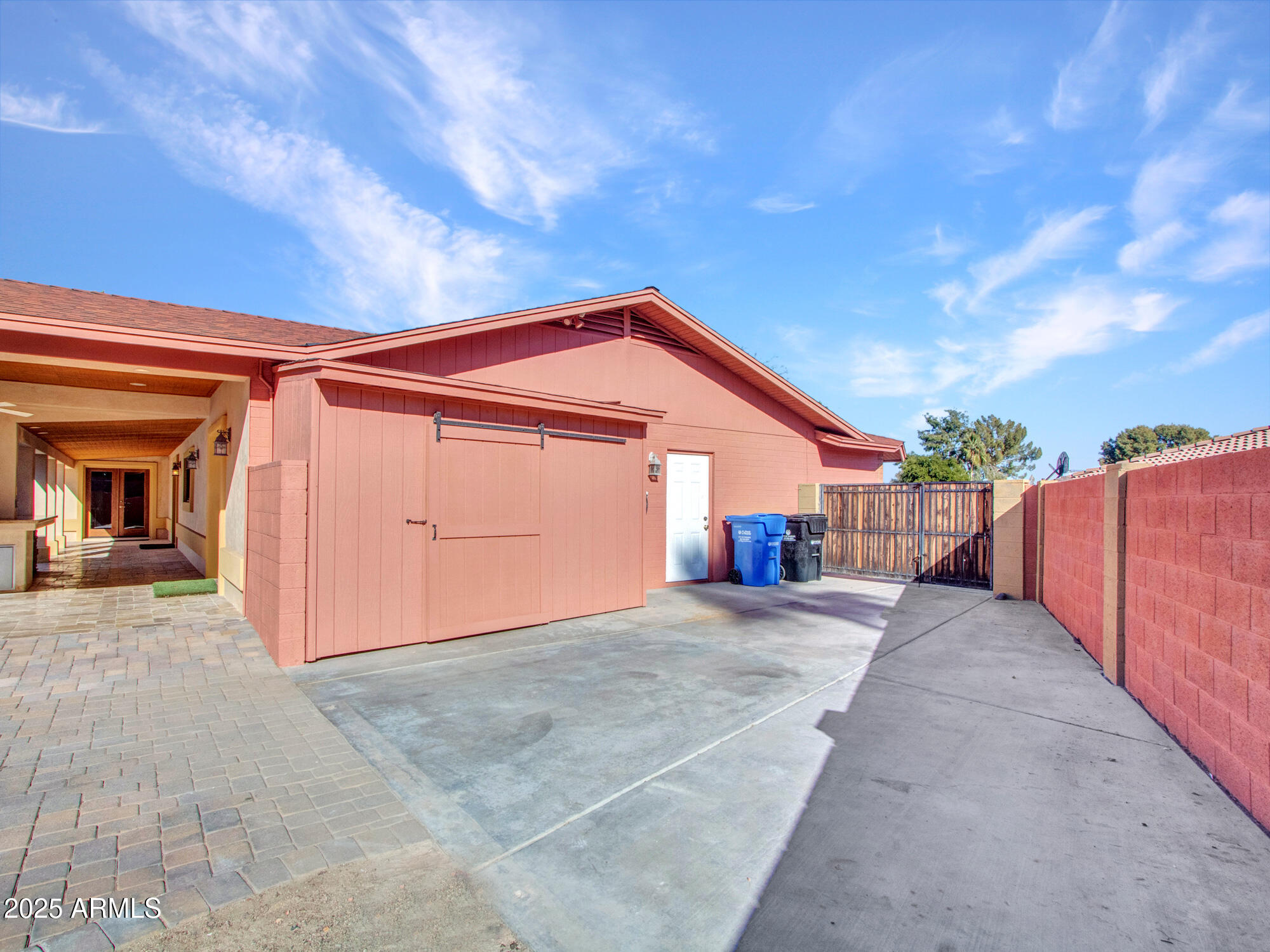 215 E Marconi Avenue Property Photo 70