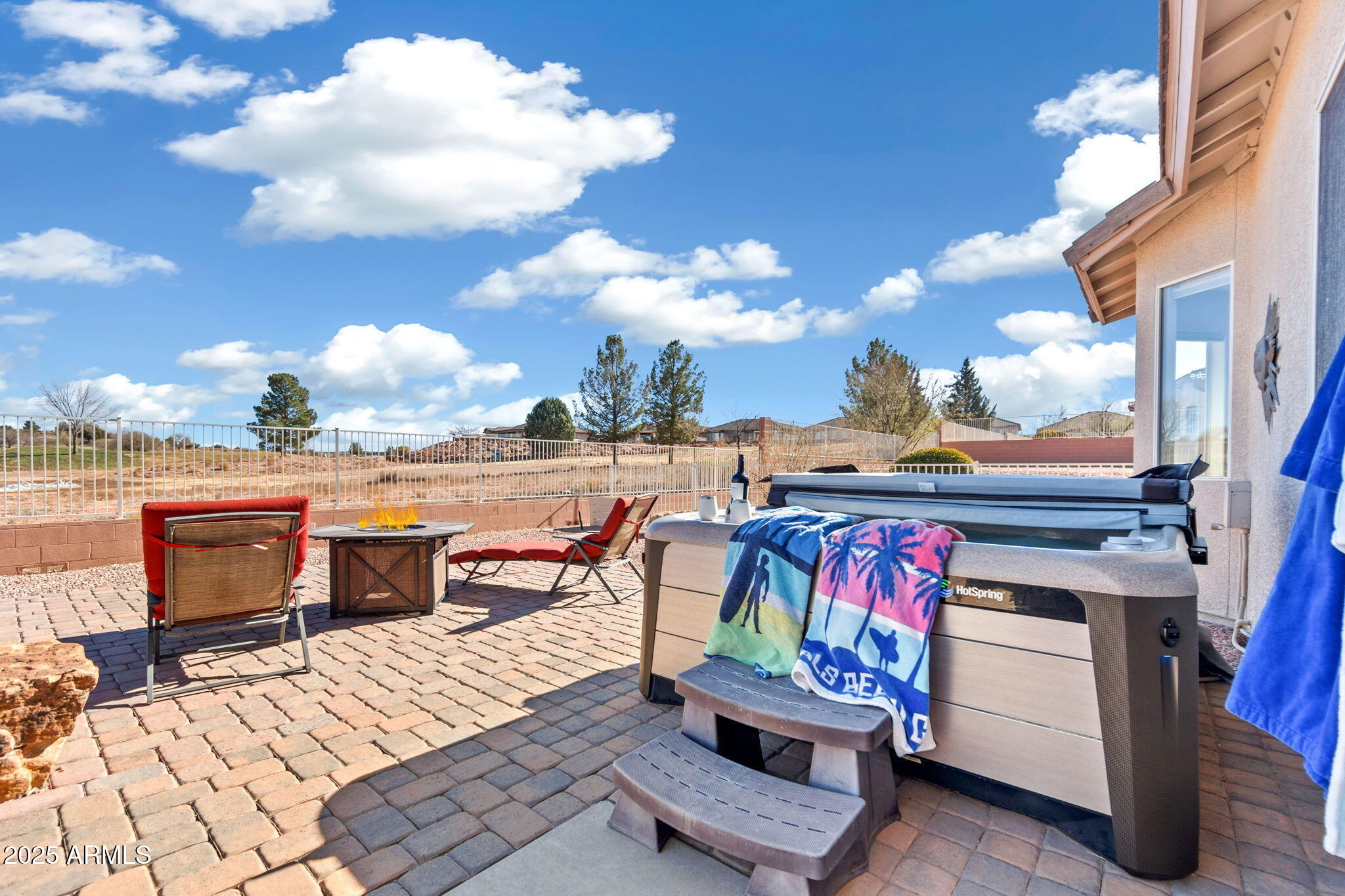 863 S Santa Fe Trail Property Photo