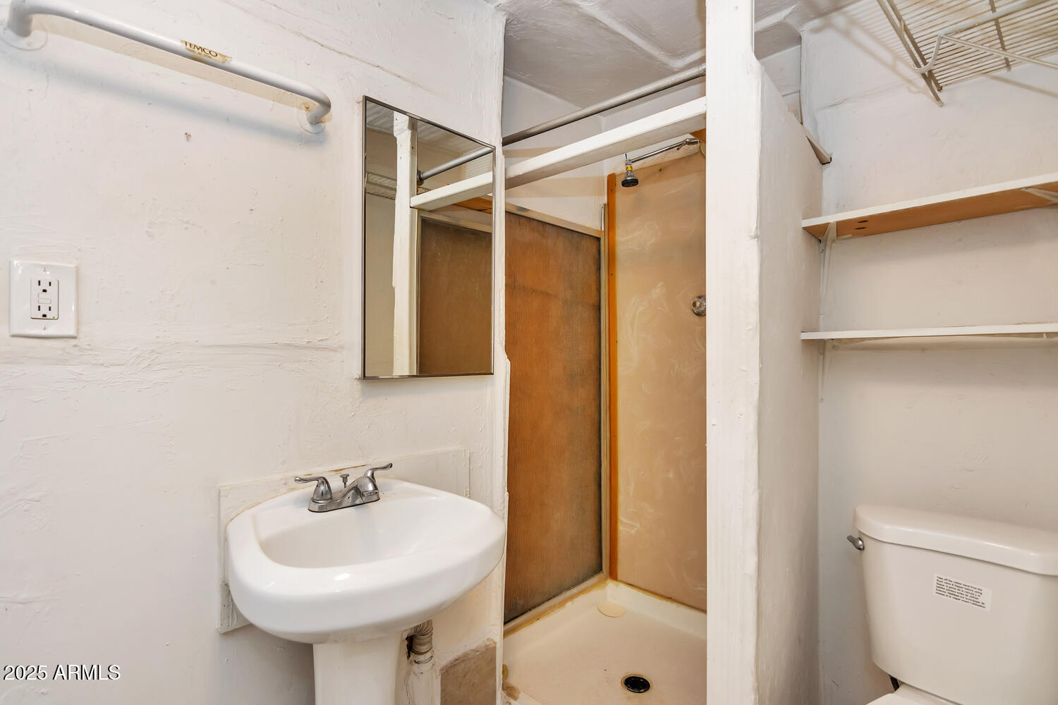 8816 N 6th Place Property Photo 13