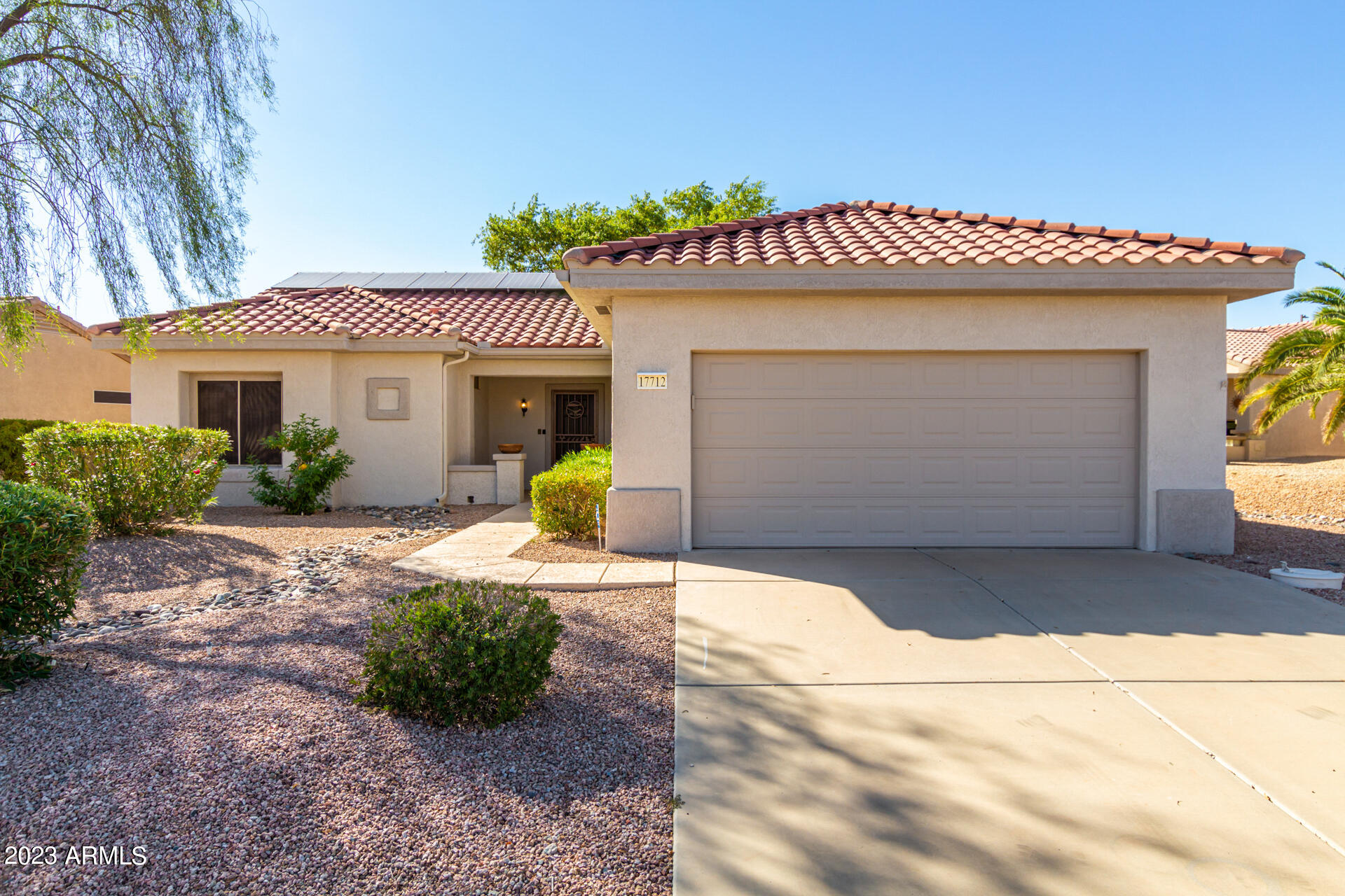 17712 N Thoroughbred Drive Property Photo 2