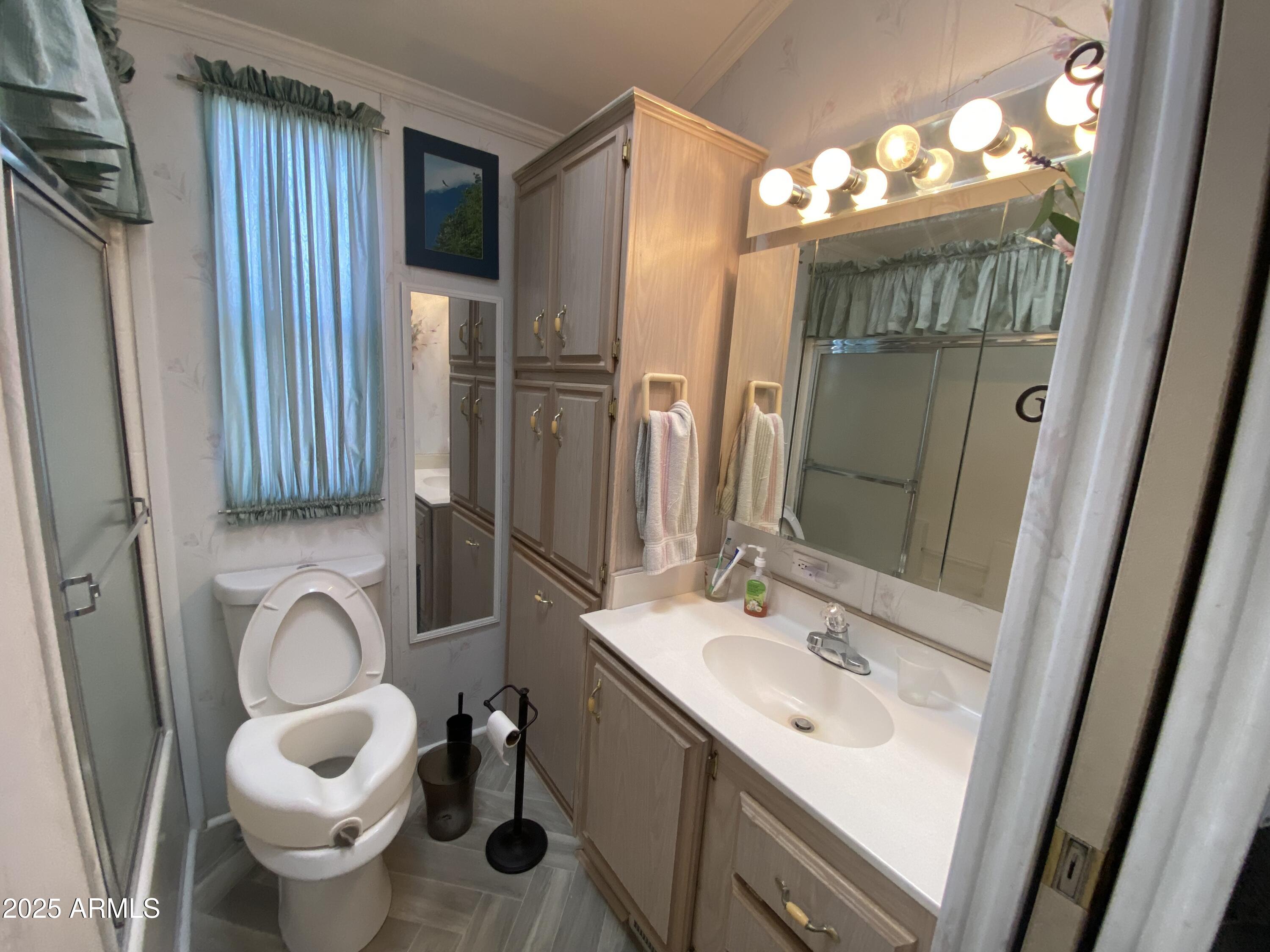 2271 S Seminole Drive Property Photo 25