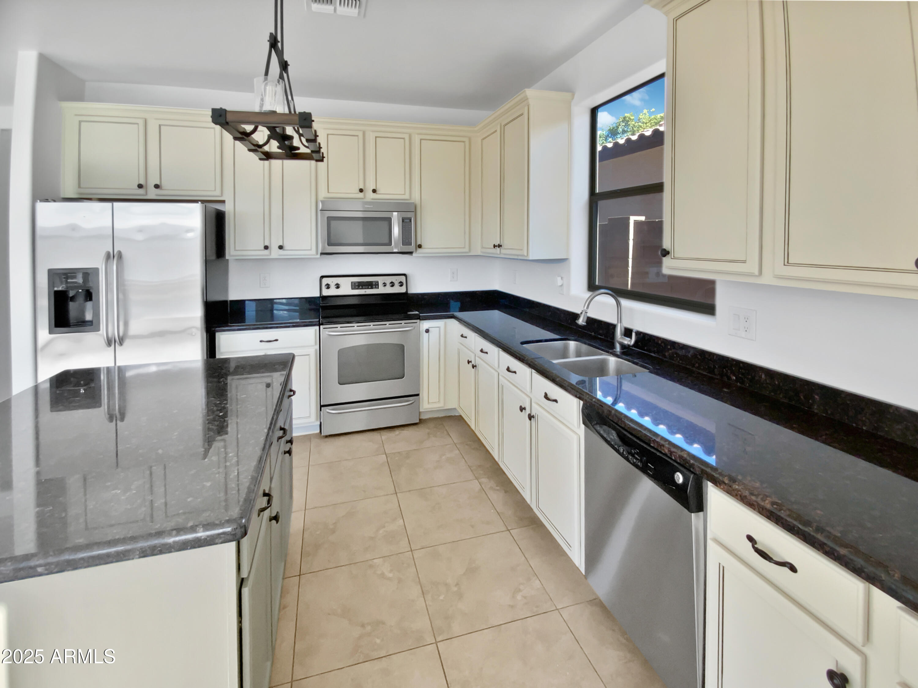 12037 W Via Del Sol Court Property Photo 6