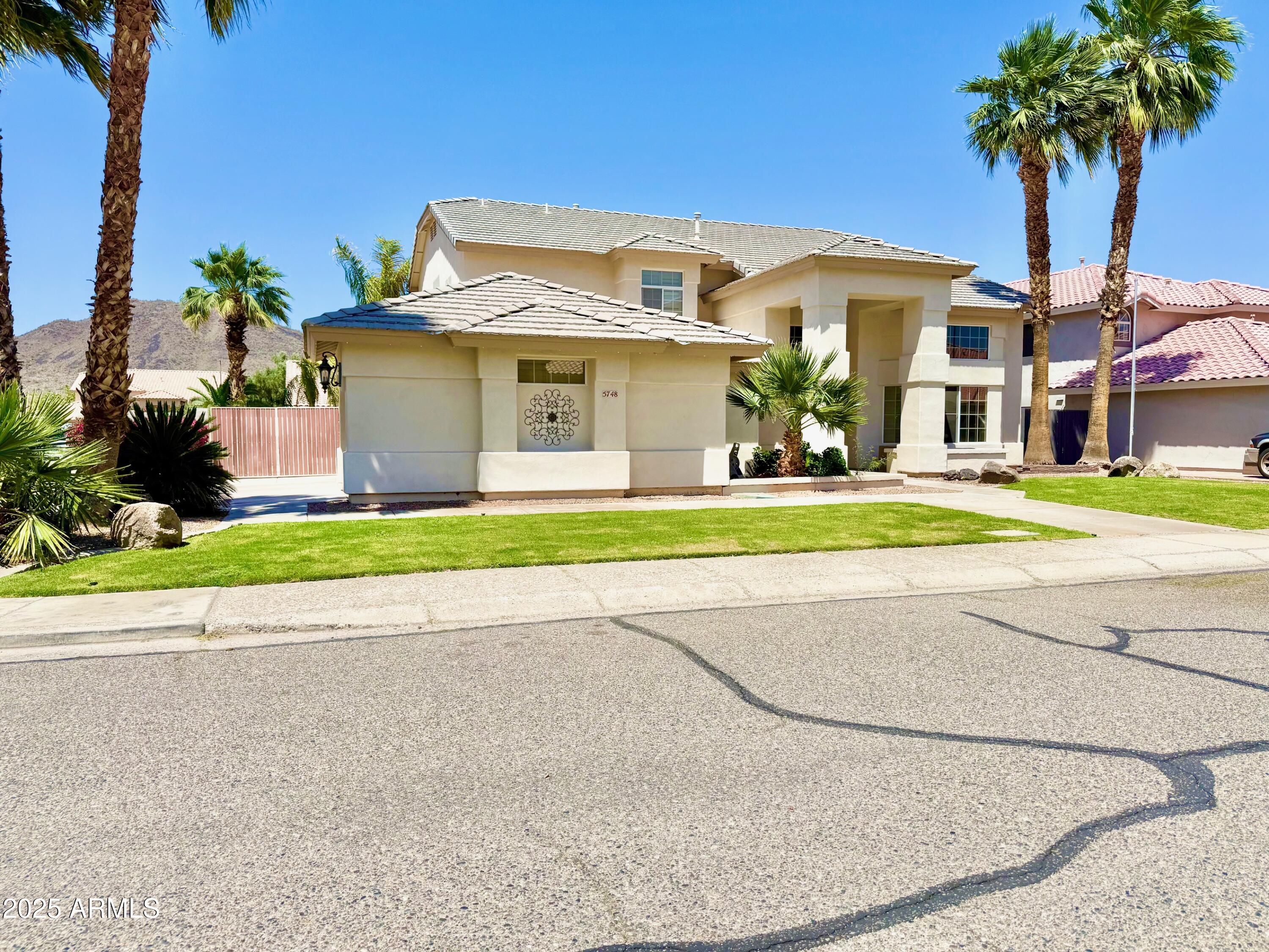 5748 W Soft Wind Drive Property Photo 3
