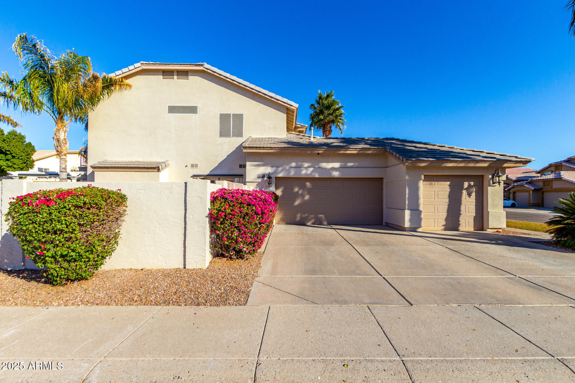 5748 W Soft Wind Drive Property Photo 6