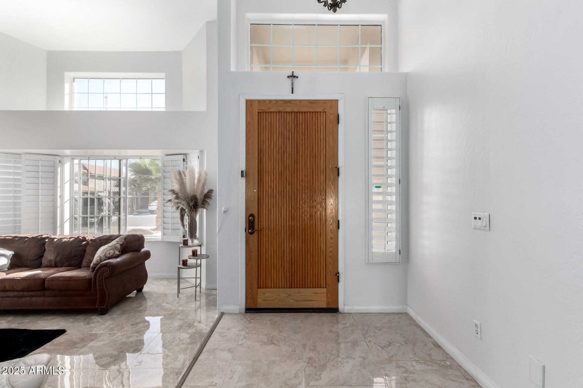 5748 W Soft Wind Drive Property Photo 7