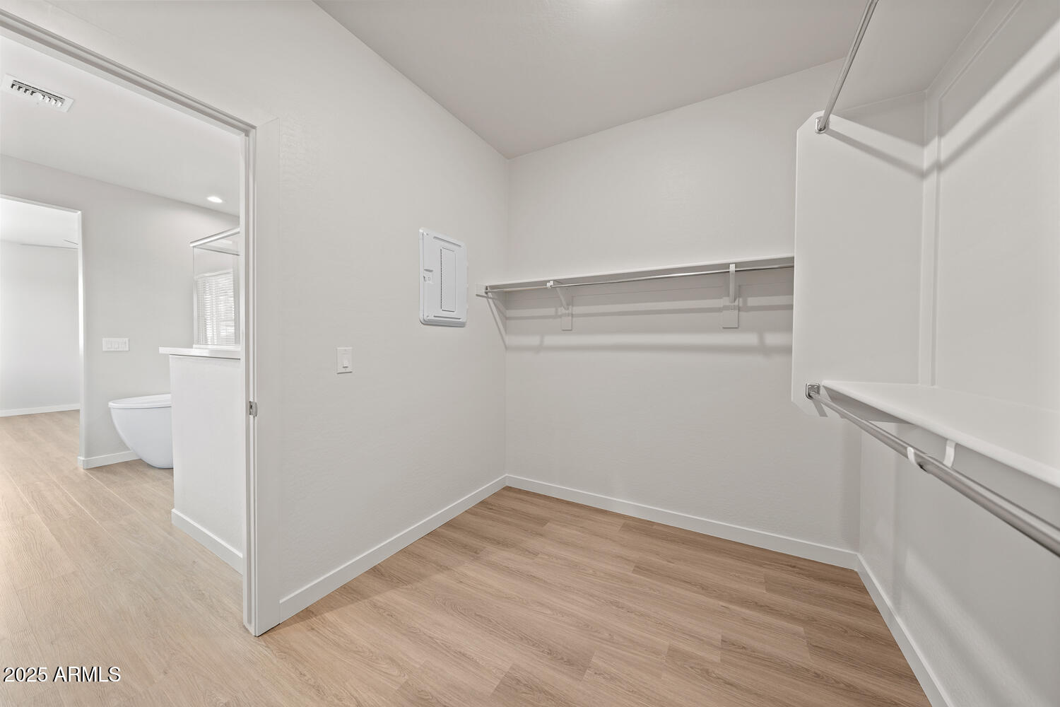 615 N Vine Street Property Photo 12