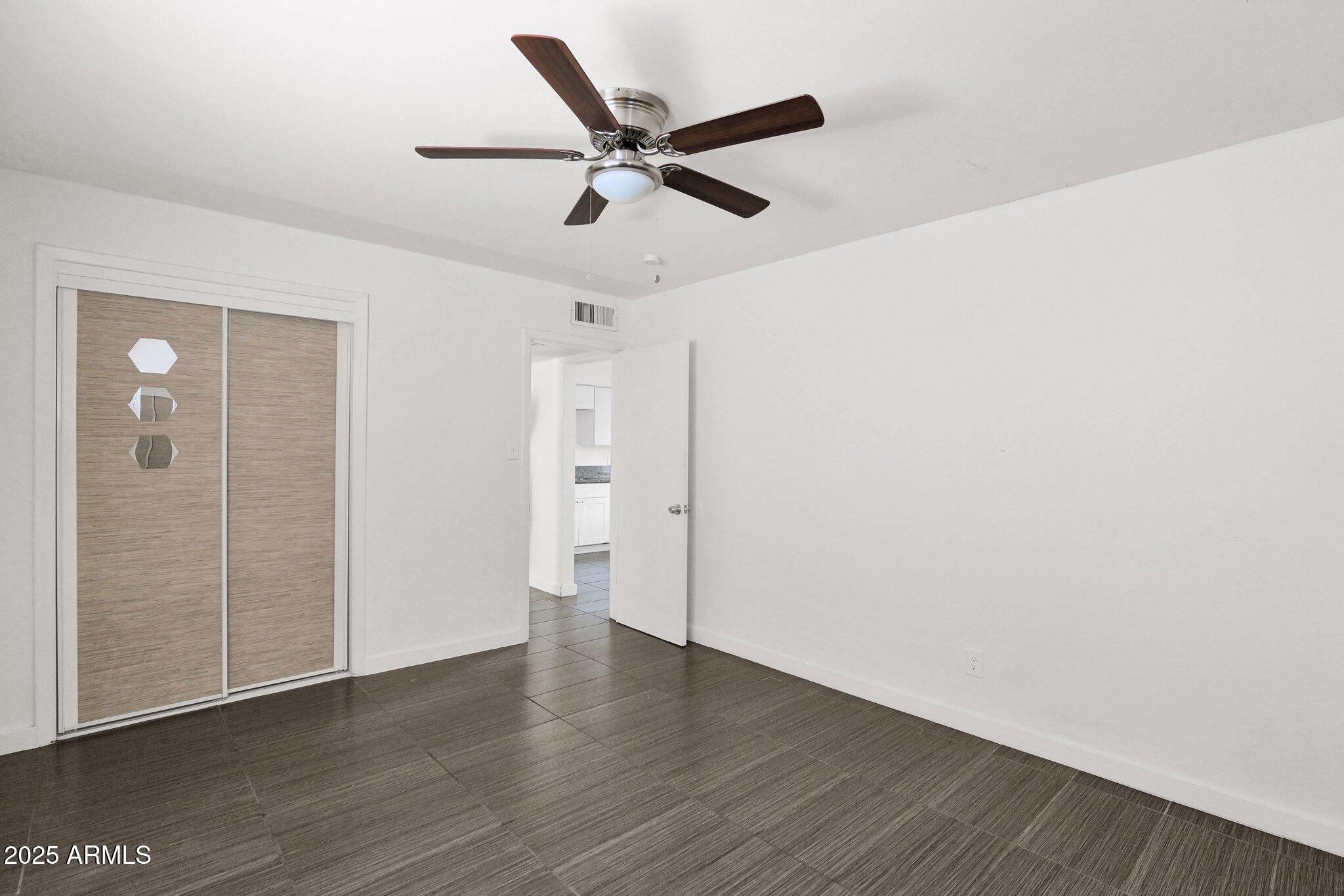 9215 N 13th Place Property Photo 17