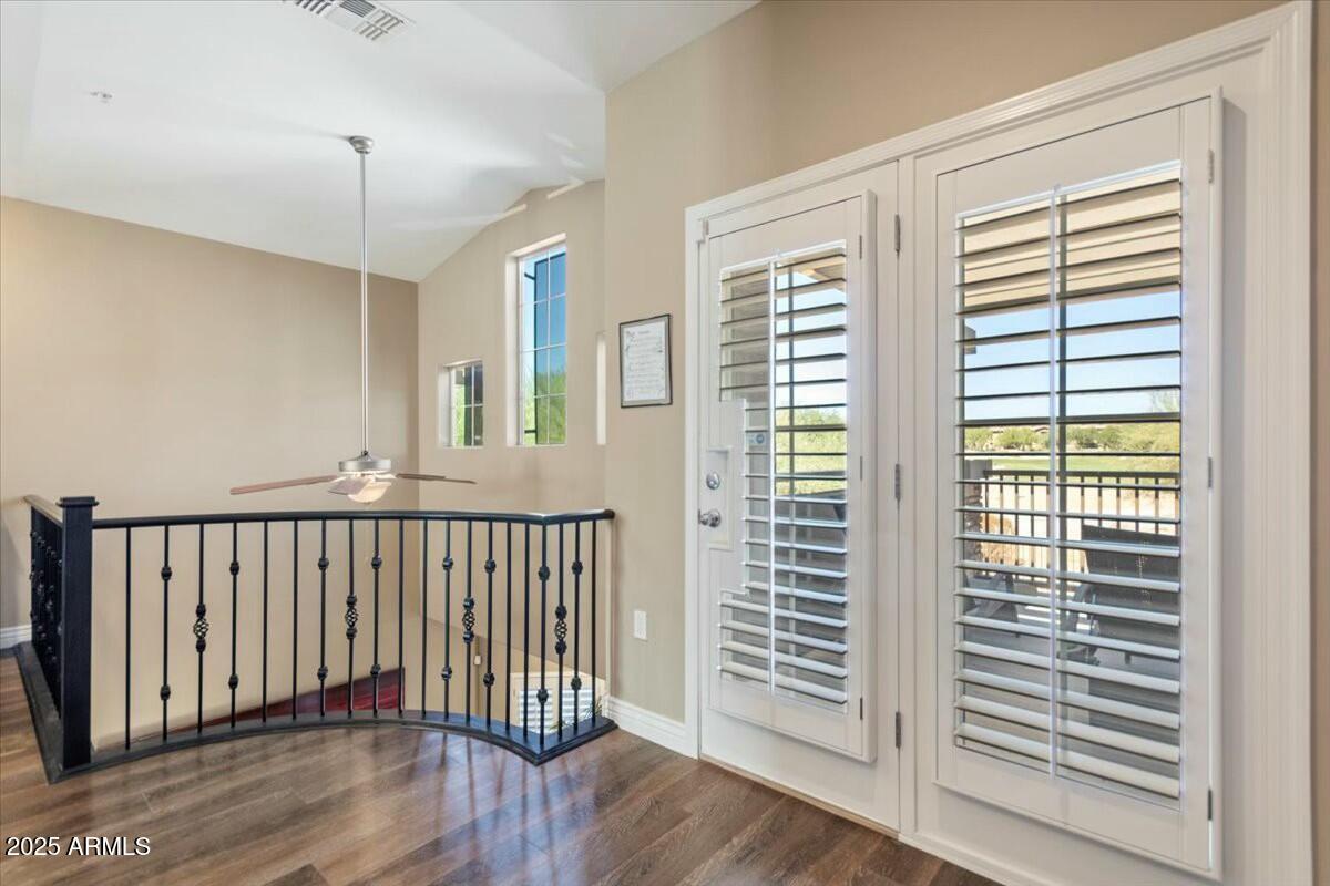 5350 E Deer Valley Drive E Property Photo 16