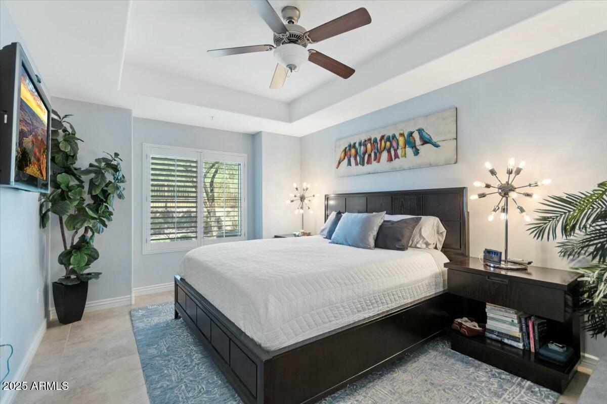5350 E Deer Valley Drive E Property Photo 17