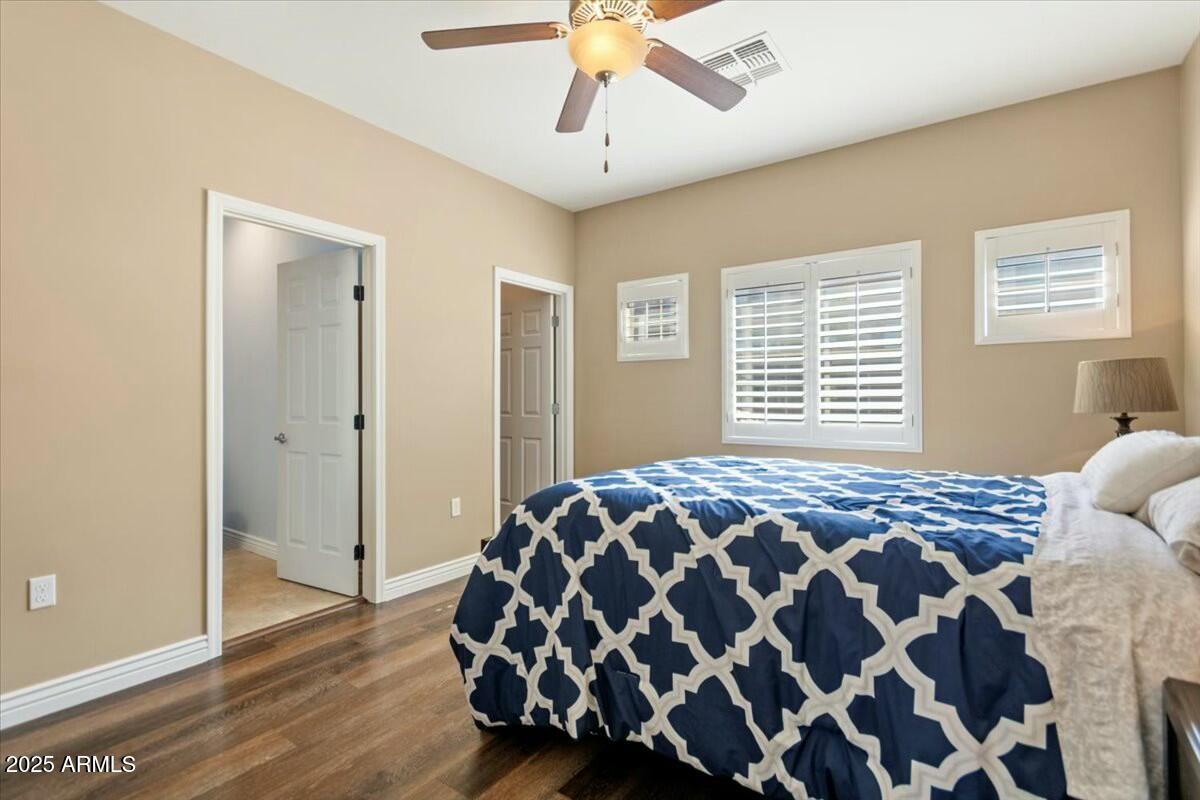 5350 E Deer Valley Drive E Property Photo 21