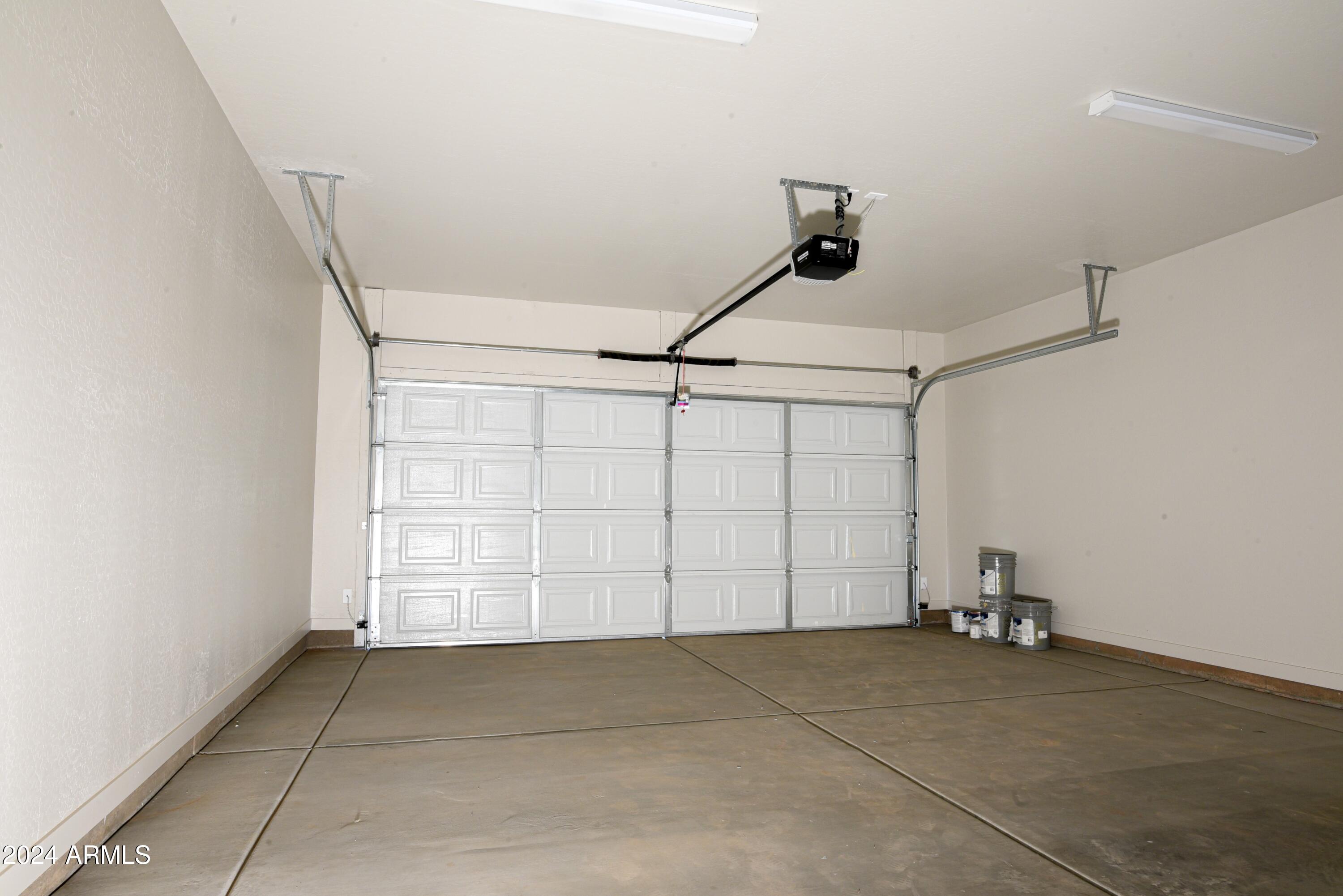 26293 W Desert Crest Street Property Photo 22