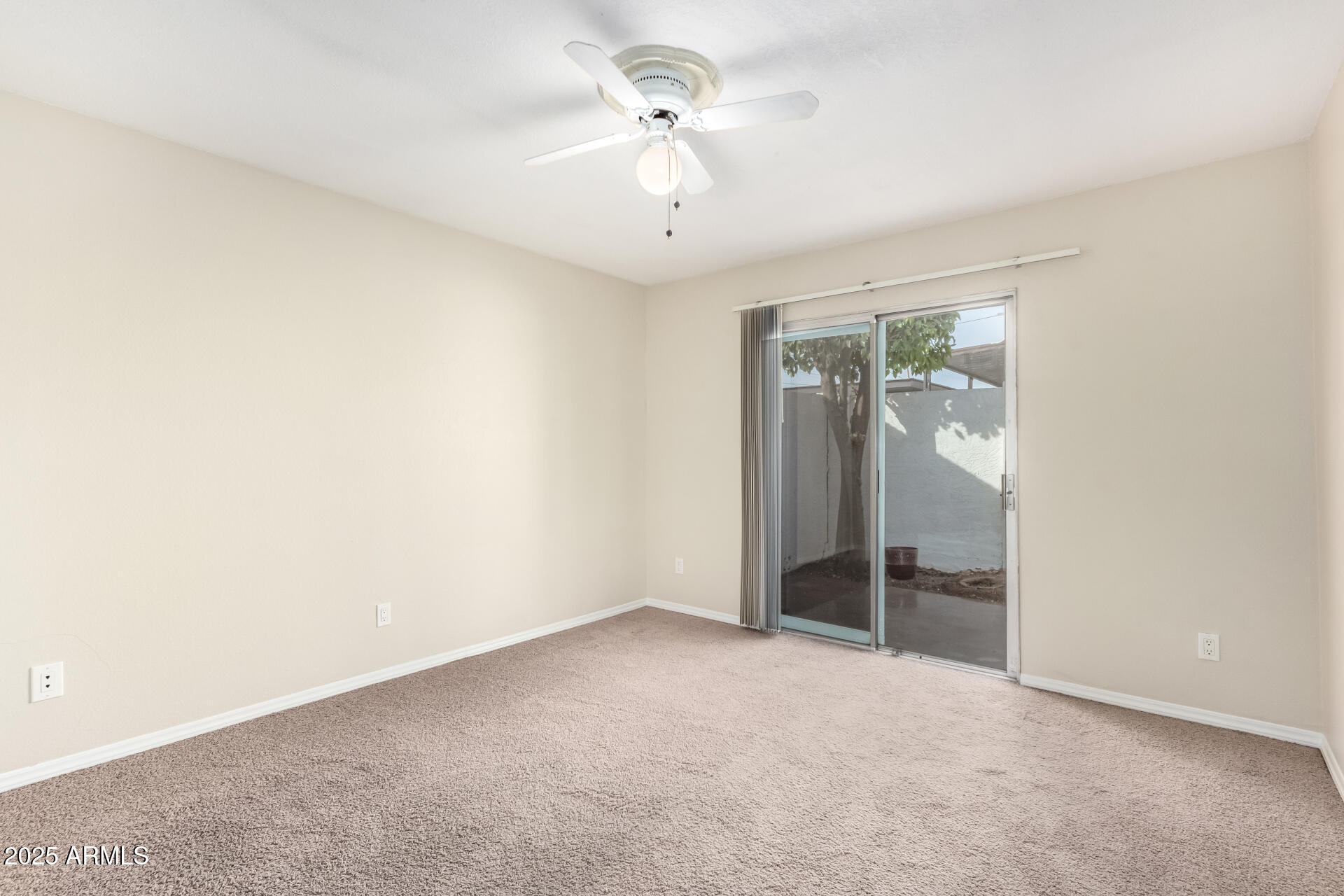 2400 N 71st Street Property Photo 14