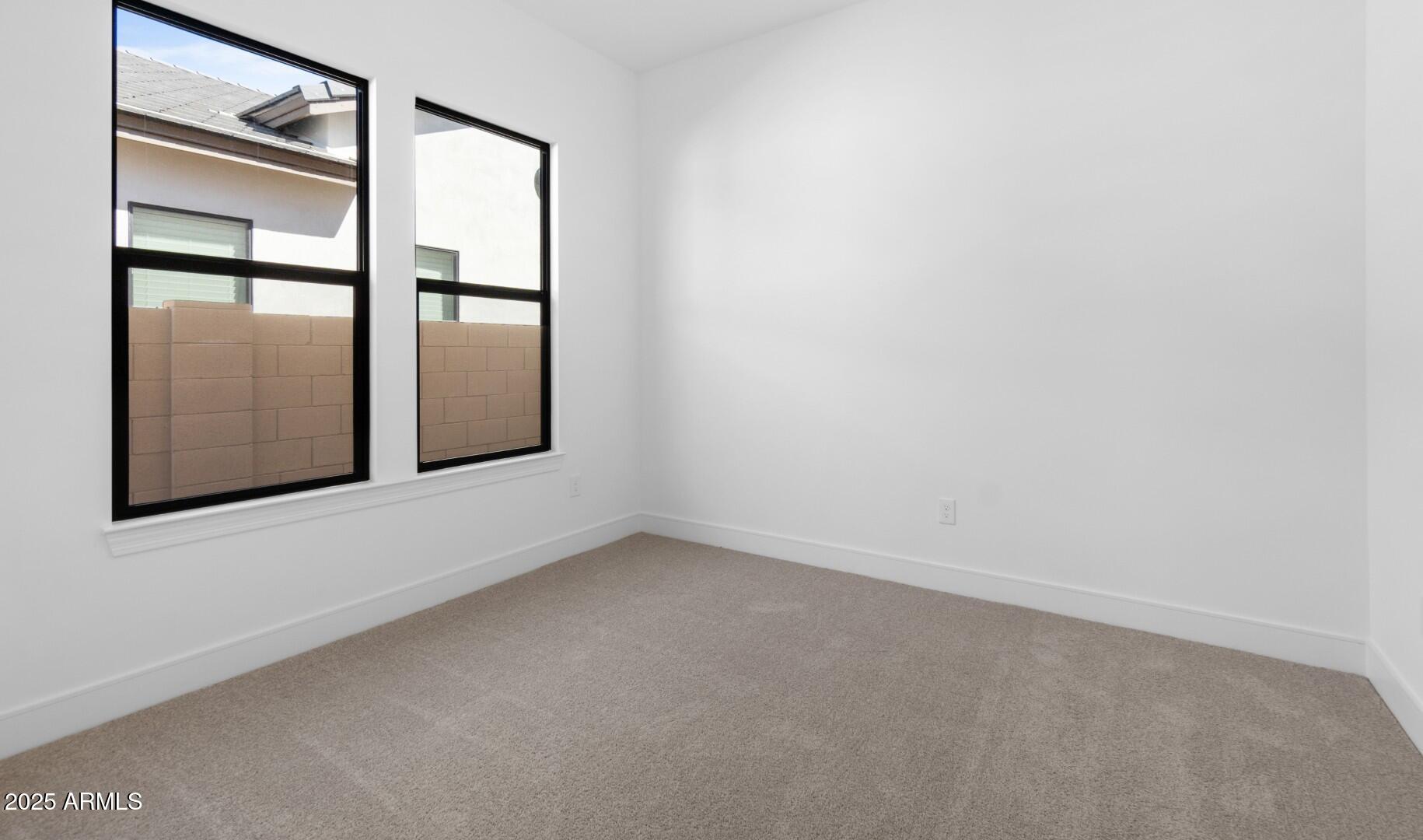 42103 N Cutbow Trail Property Photo 17