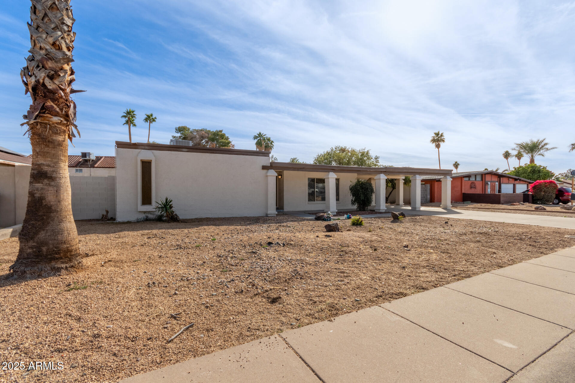 3801 W Mercer Lane Property Photo 4
