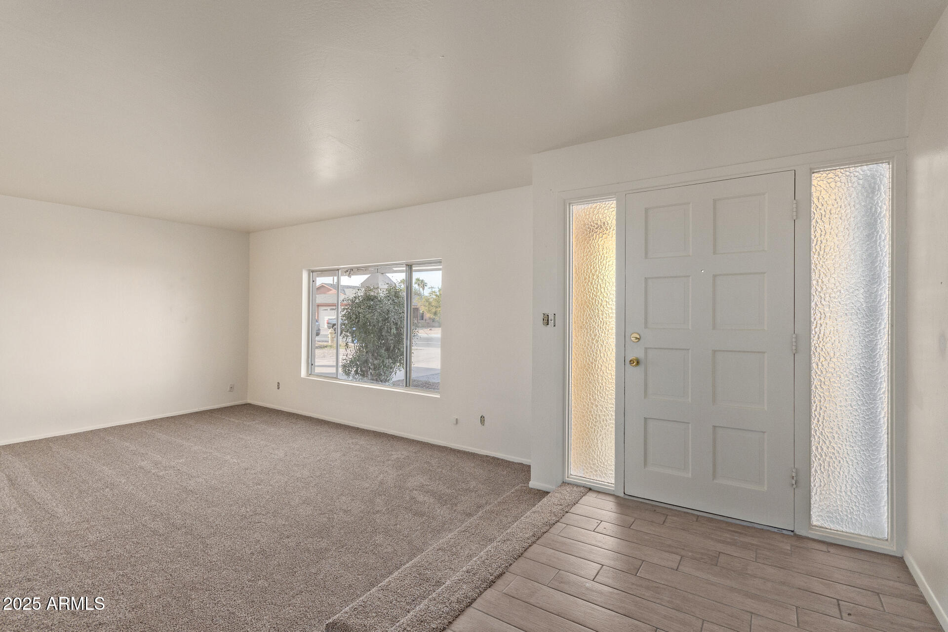 3801 W Mercer Lane Property Photo 8