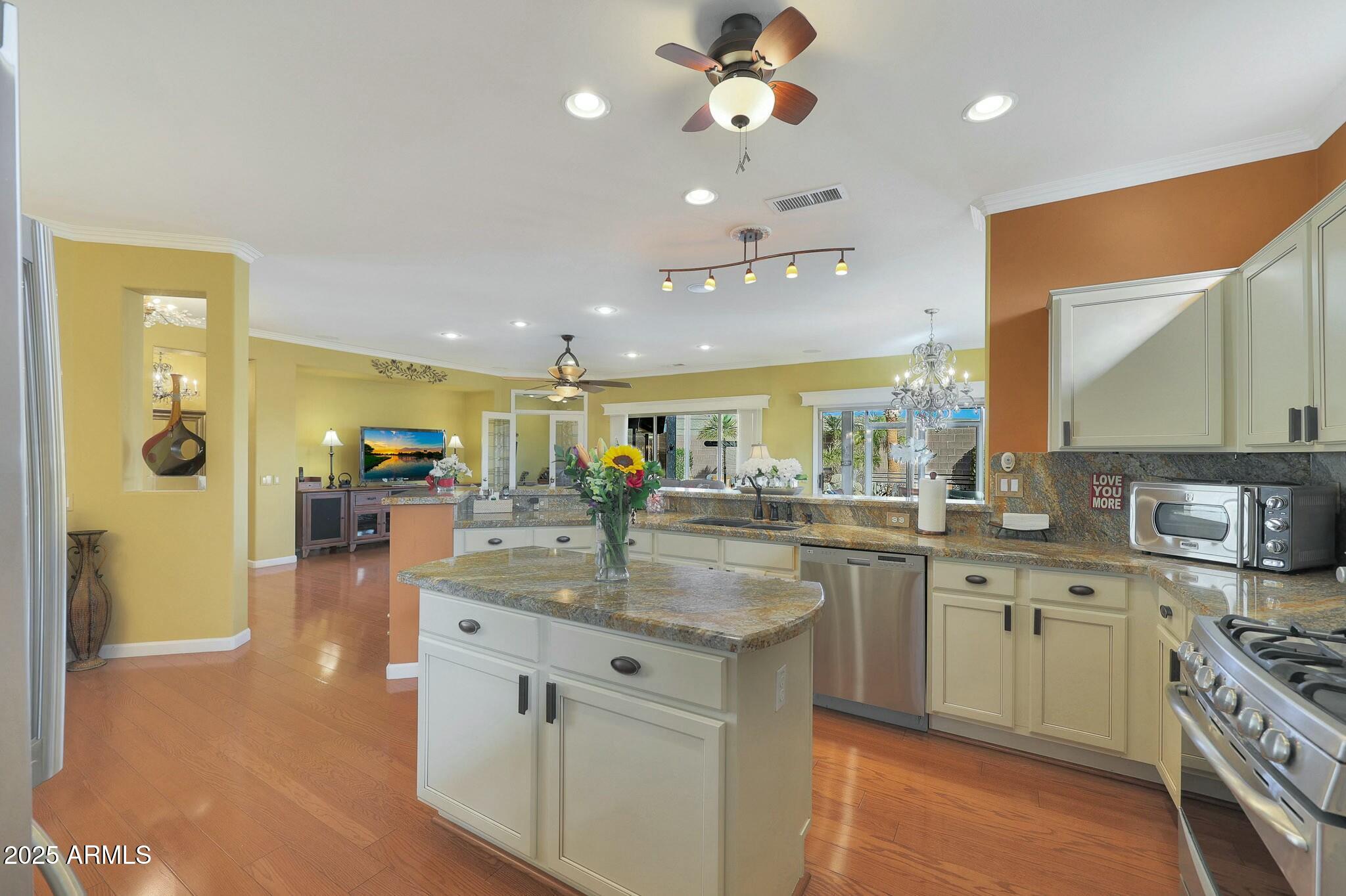 15938 W Summerwalk Drive Property Photo 12