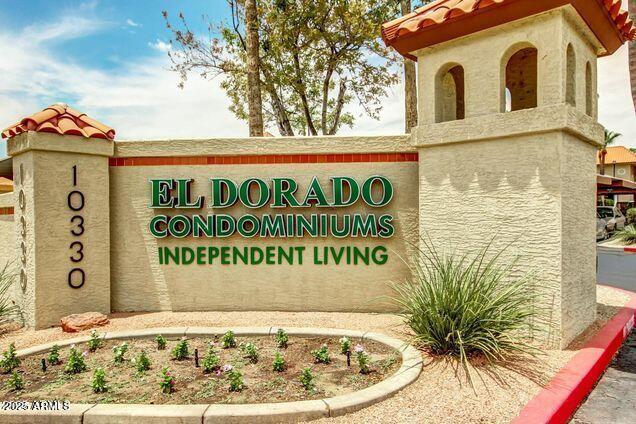 10330 W Thunderbird Boulevard Property Photo 1