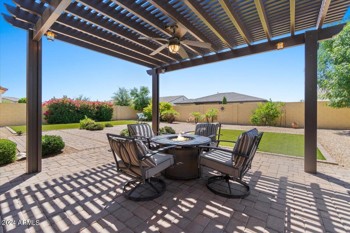 10315 E Palladium Drive Property Photo 2