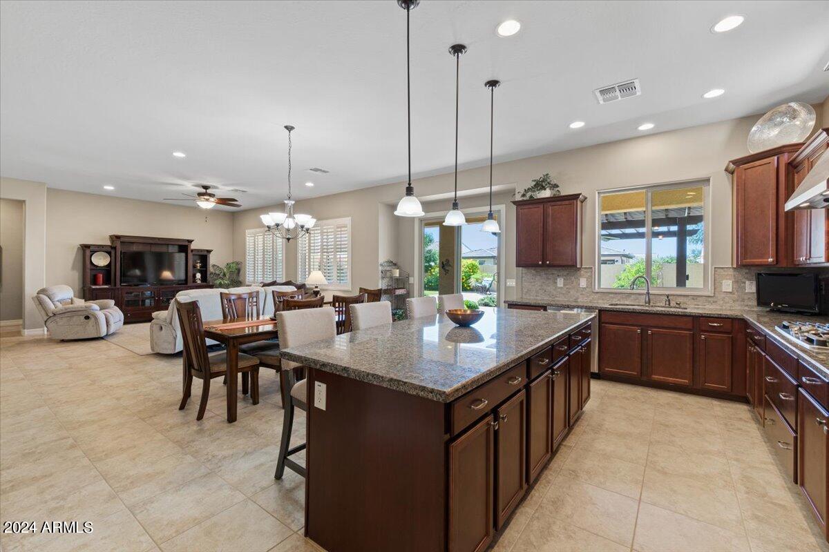 10315 E Palladium Drive Property Photo 14