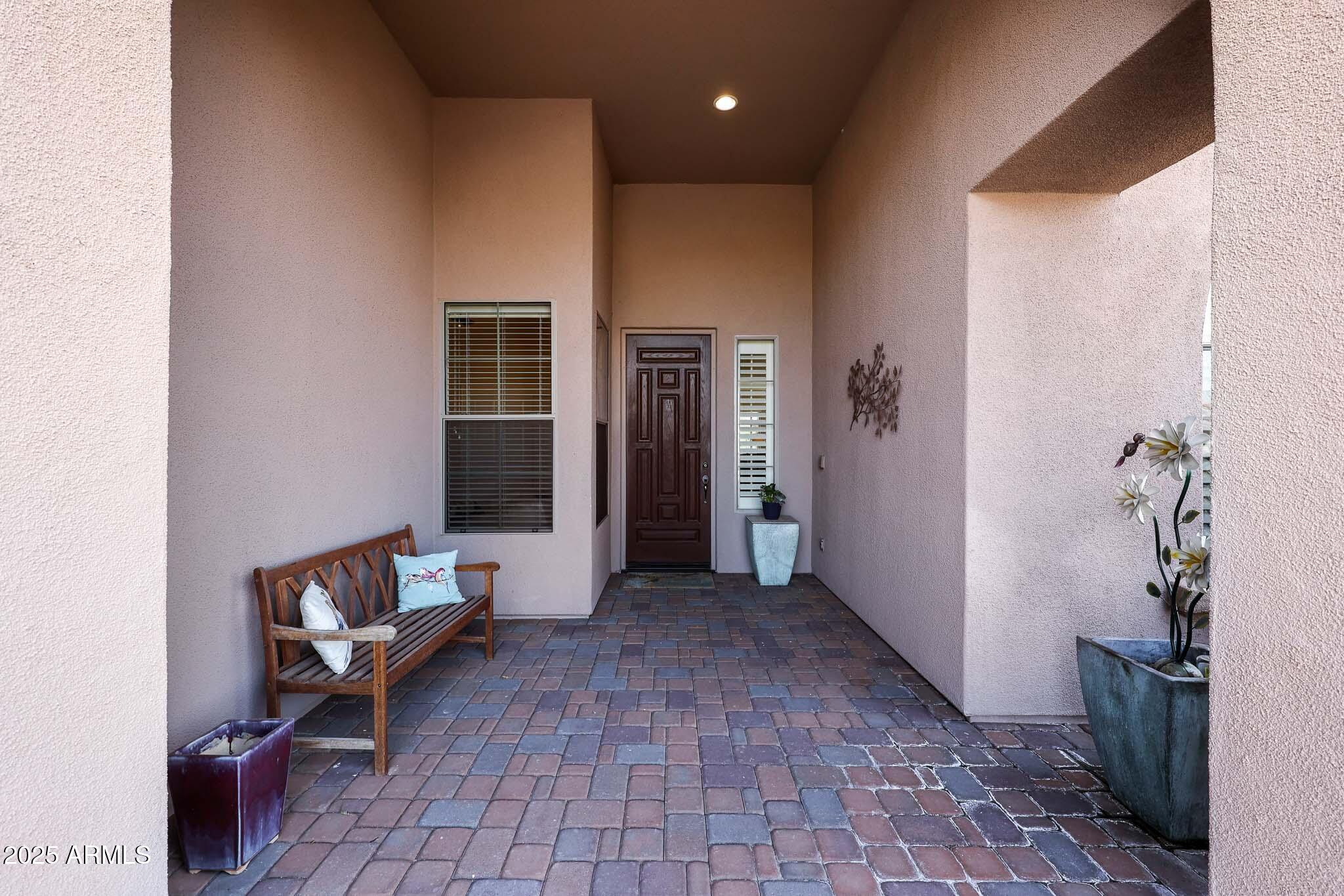 41019 N Congressional Drive Property Photo 2
