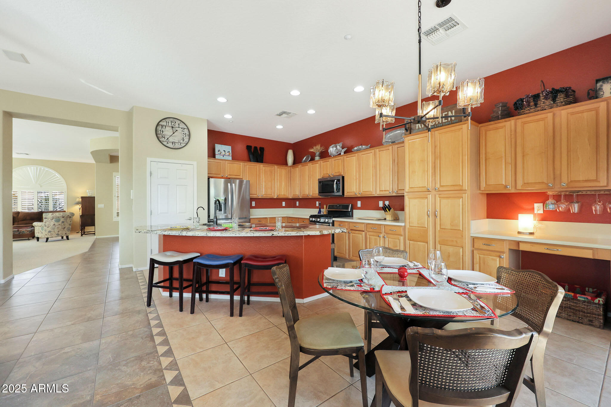 41019 N Congressional Drive Property Photo 11