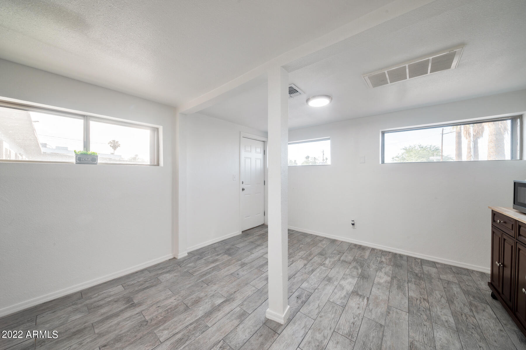 1108 S 33rd Avenue Property Photo 13