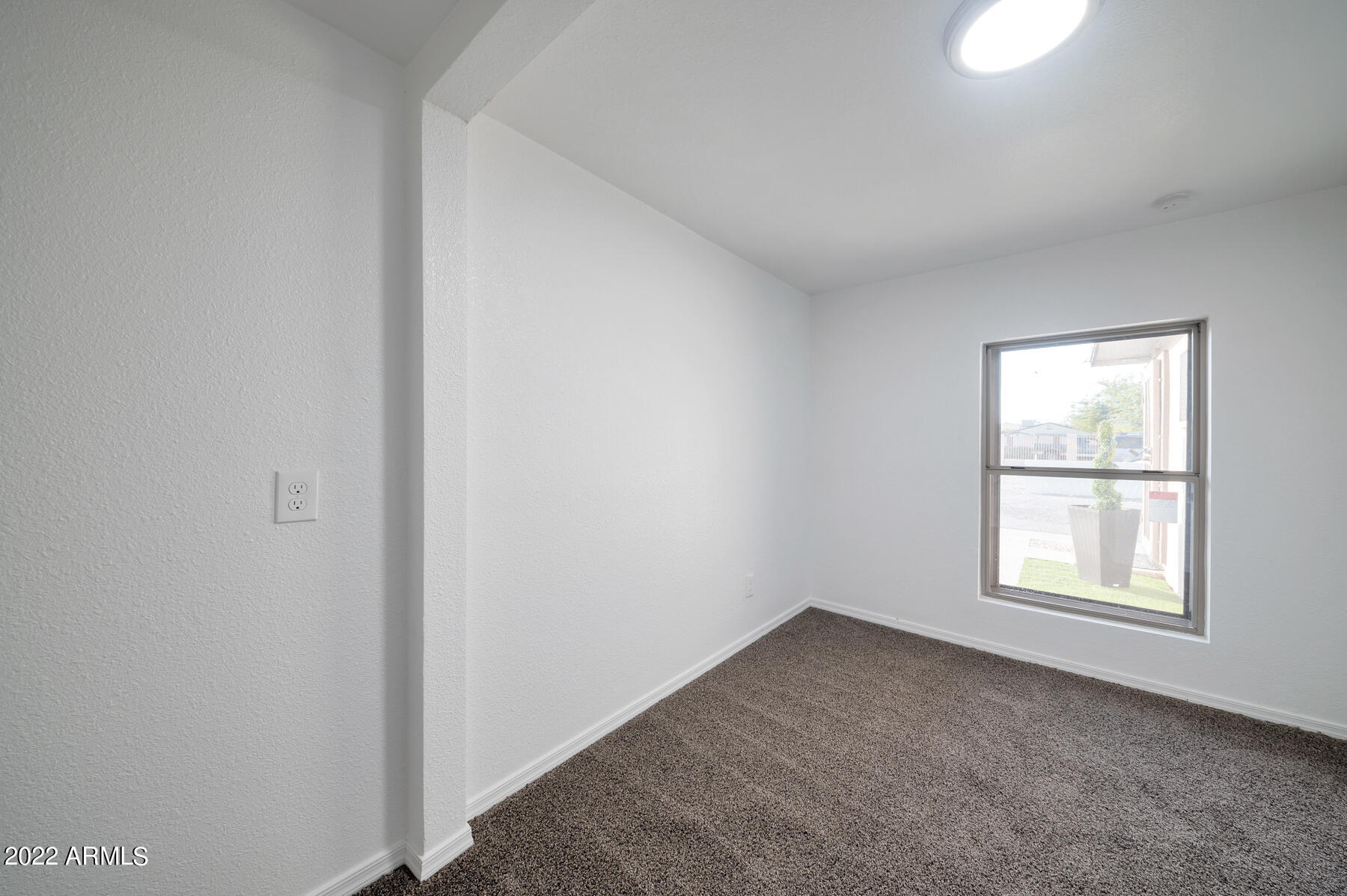 1108 S 33rd Avenue Property Photo 23
