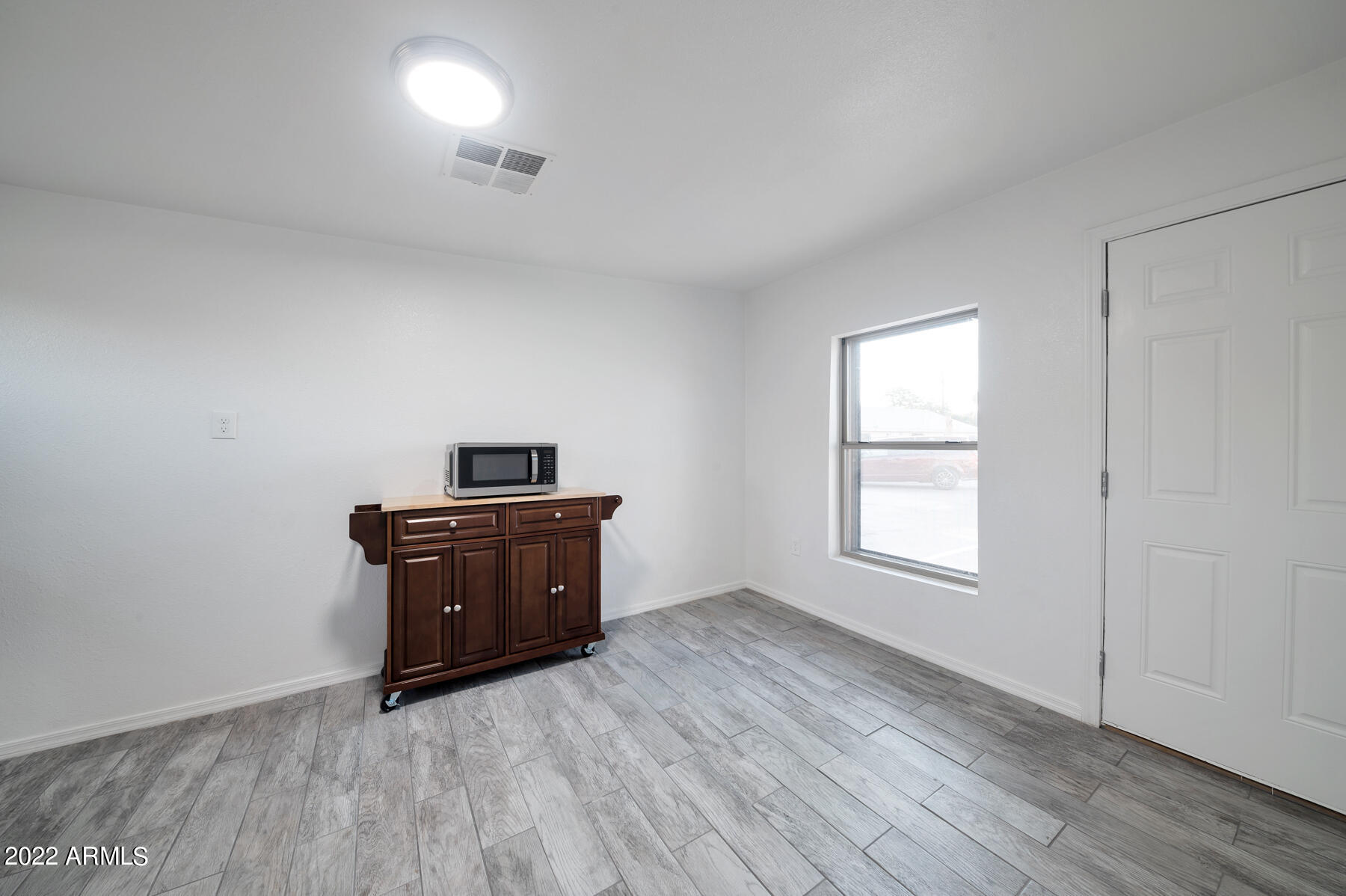 1108 S 33rd Avenue Property Photo 27