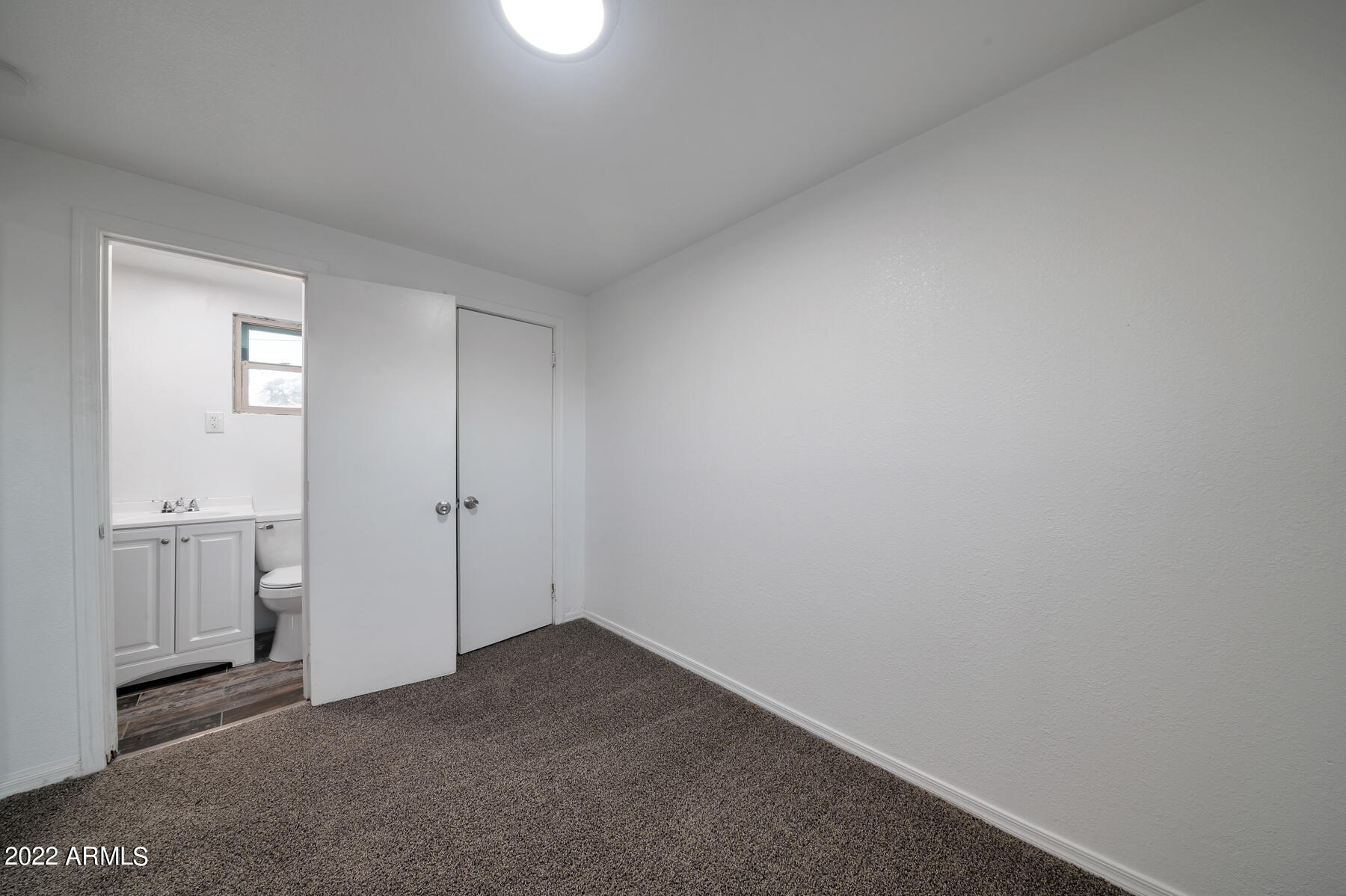 1108 S 33rd Avenue Property Photo 35
