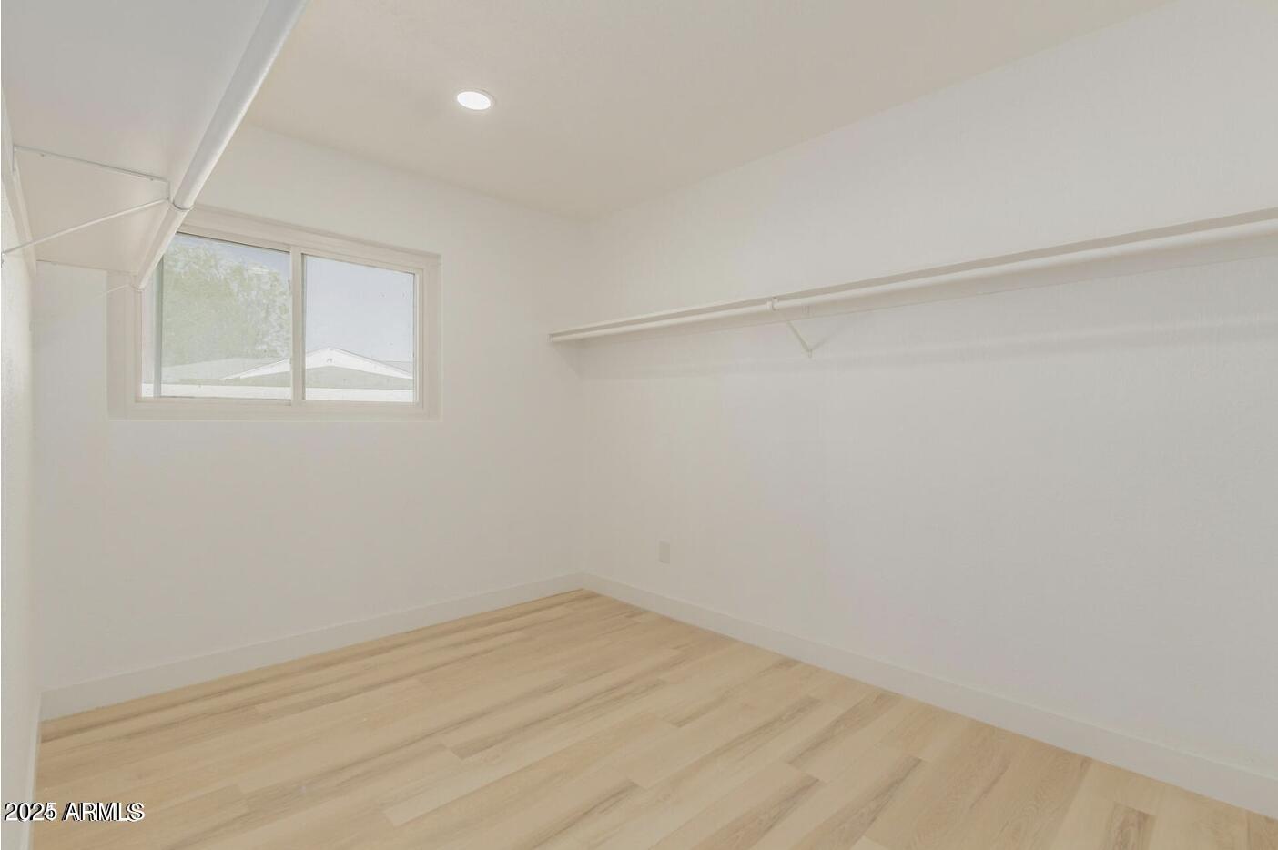 126 E Northern Avenue Property Photo 25