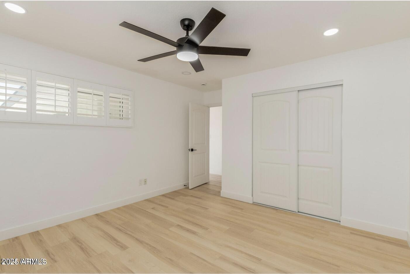 126 E Northern Avenue Property Photo 26