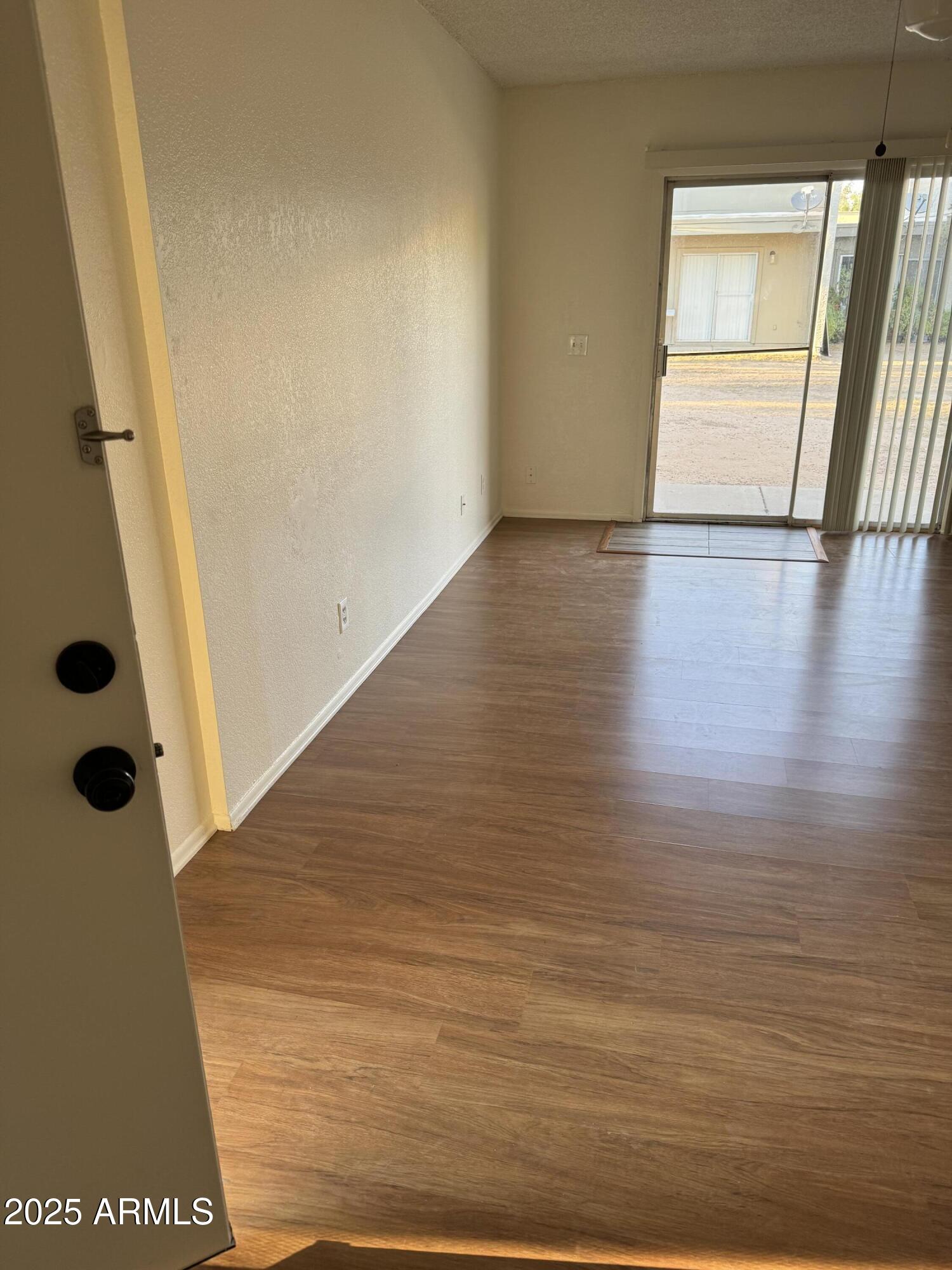 2822 E Tierra Buena Lane Property Photo 7